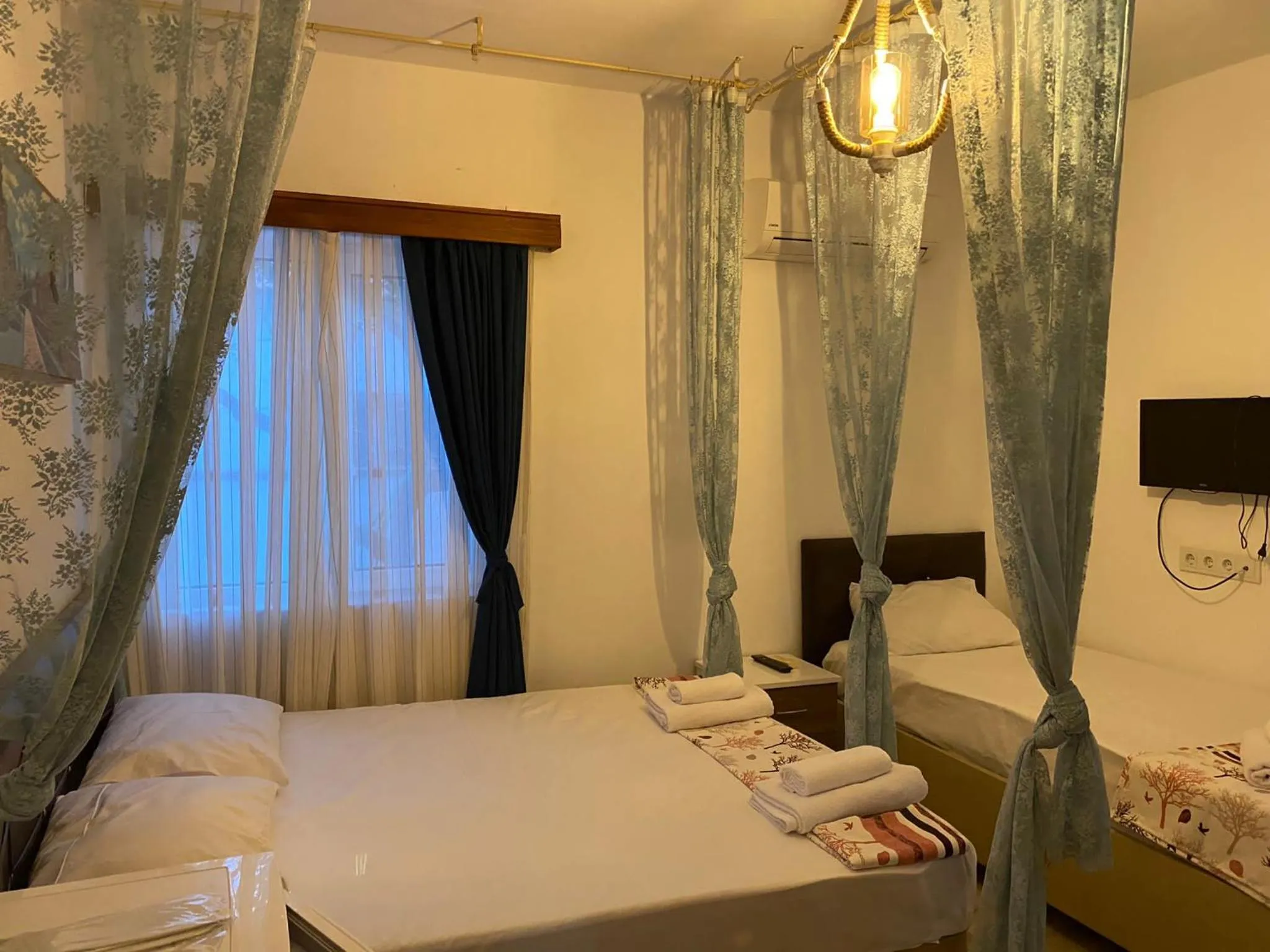 Bed in Bonjourla Otel