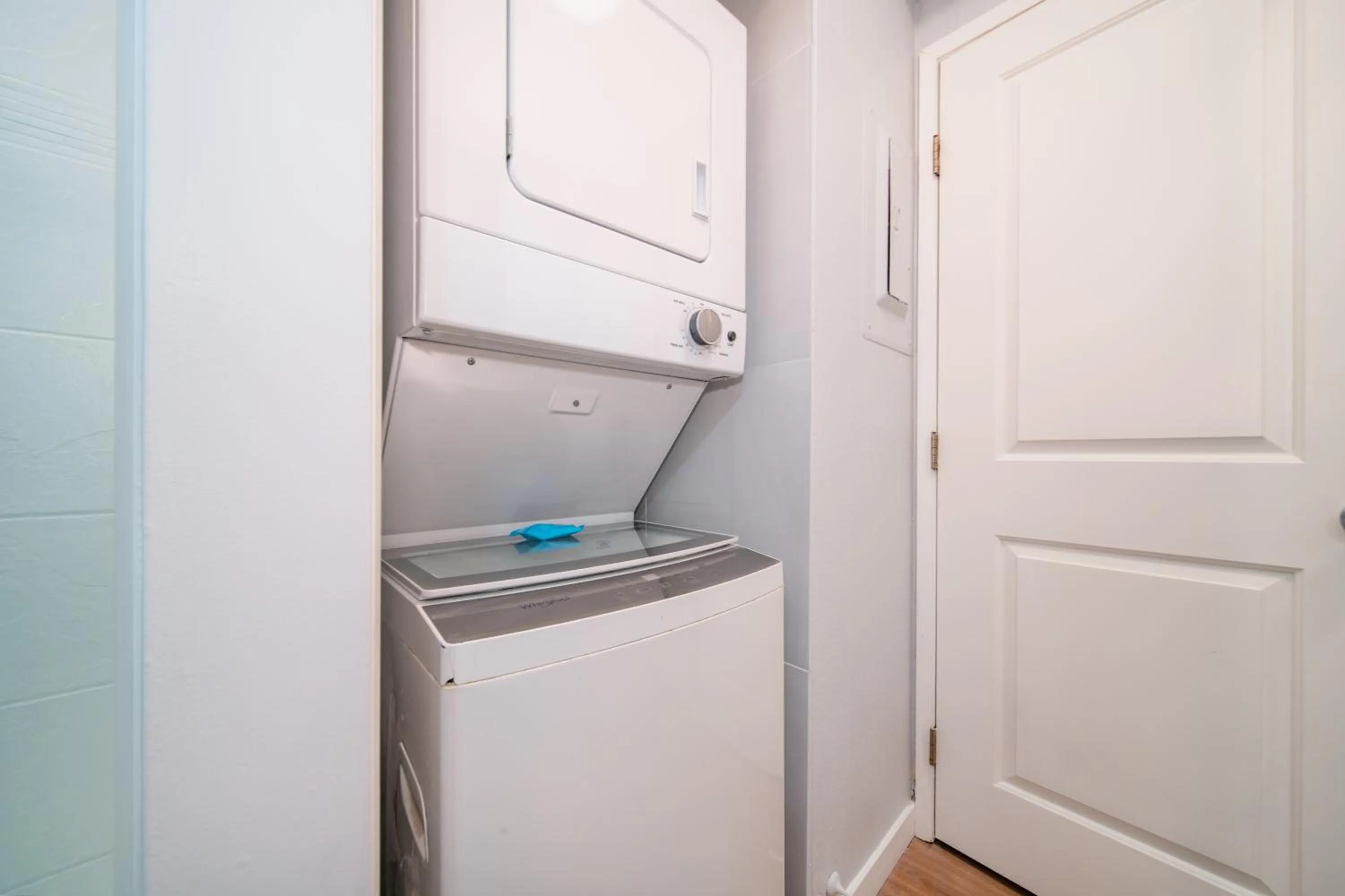 washing machine in Royal Kahana Maui by OUTRIGGER - Select Your Unit