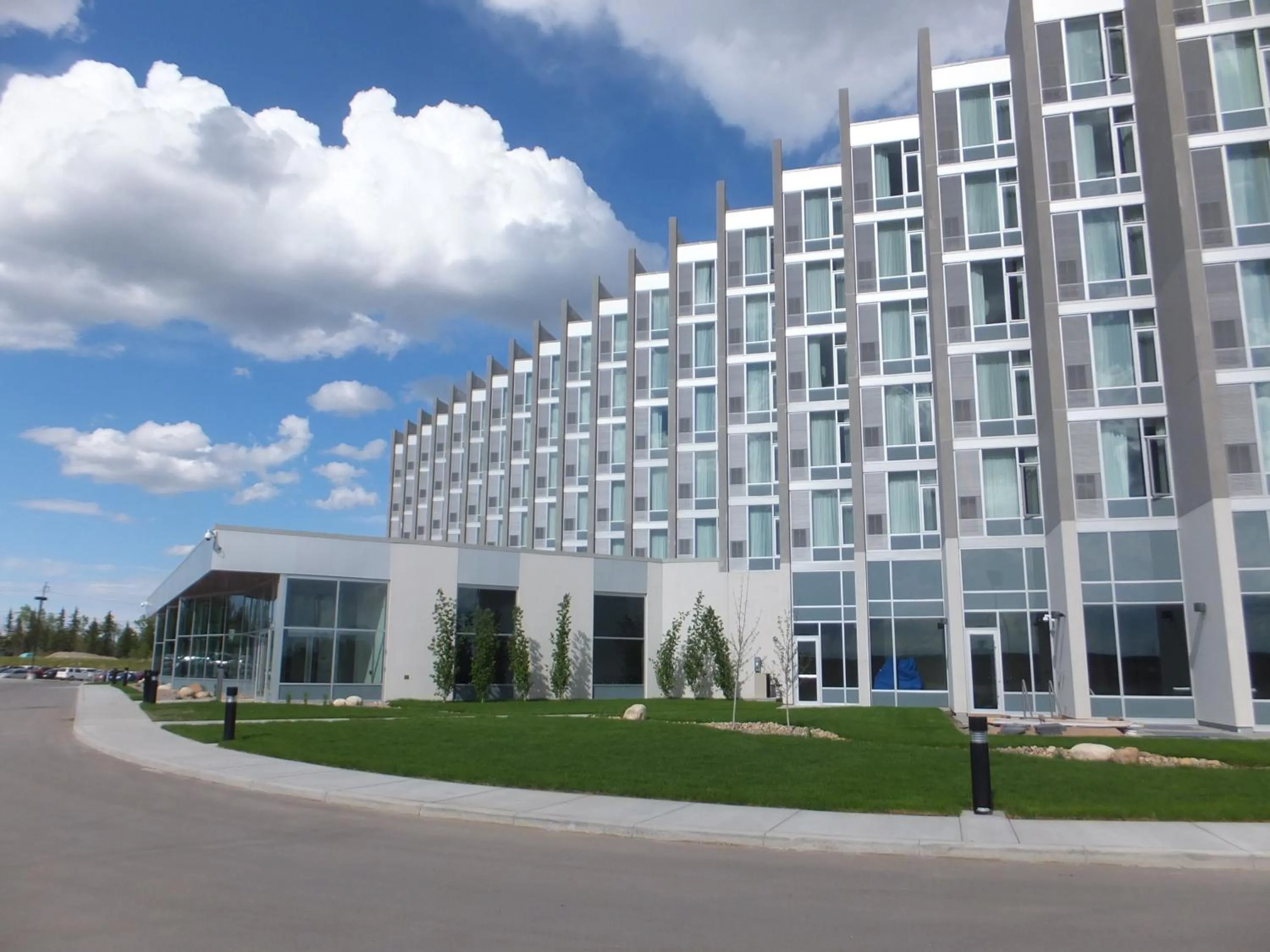 Facade/entrance in Grey Eagle Resort