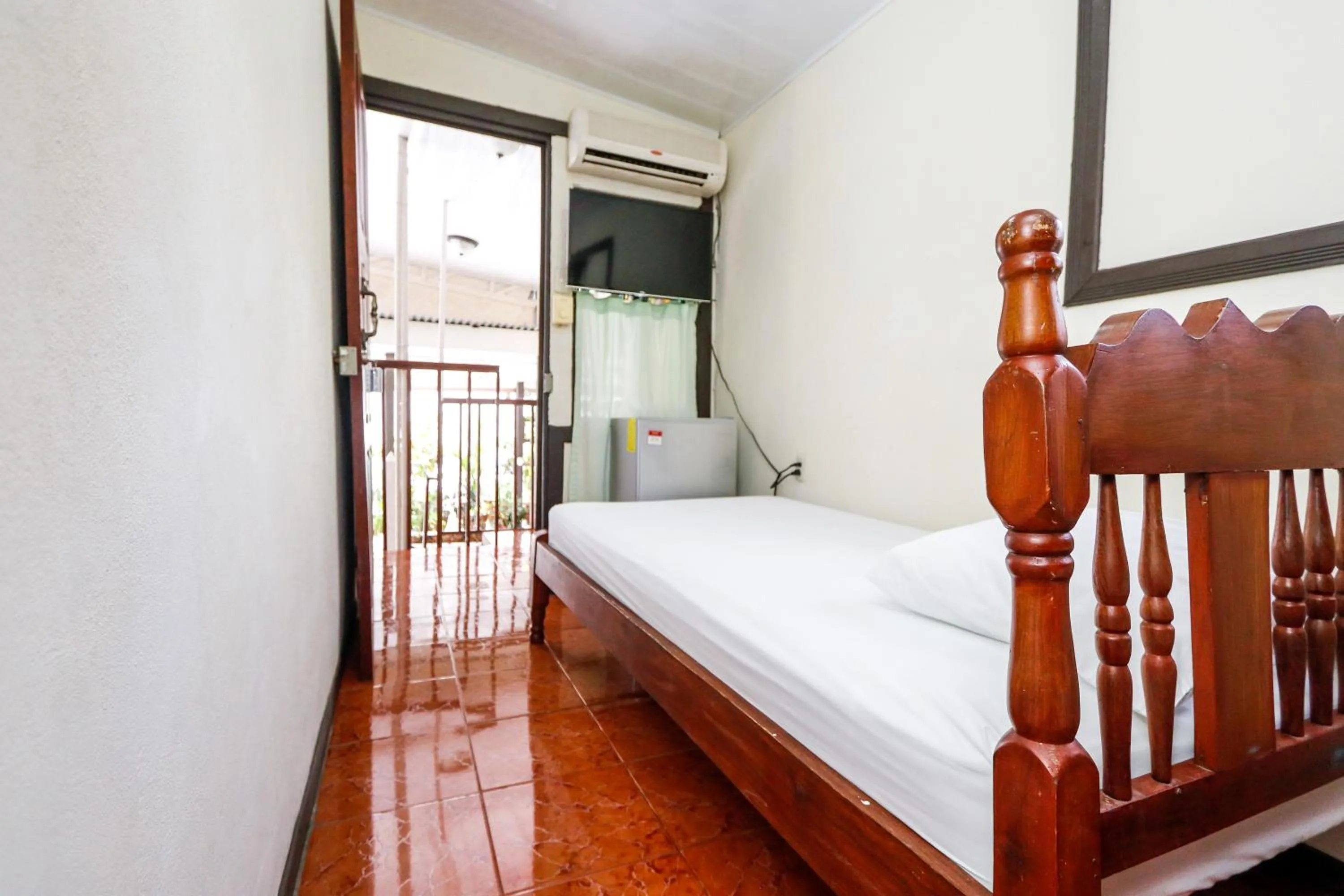 Photo of the whole room, Bed in Hotel Flor Blanca