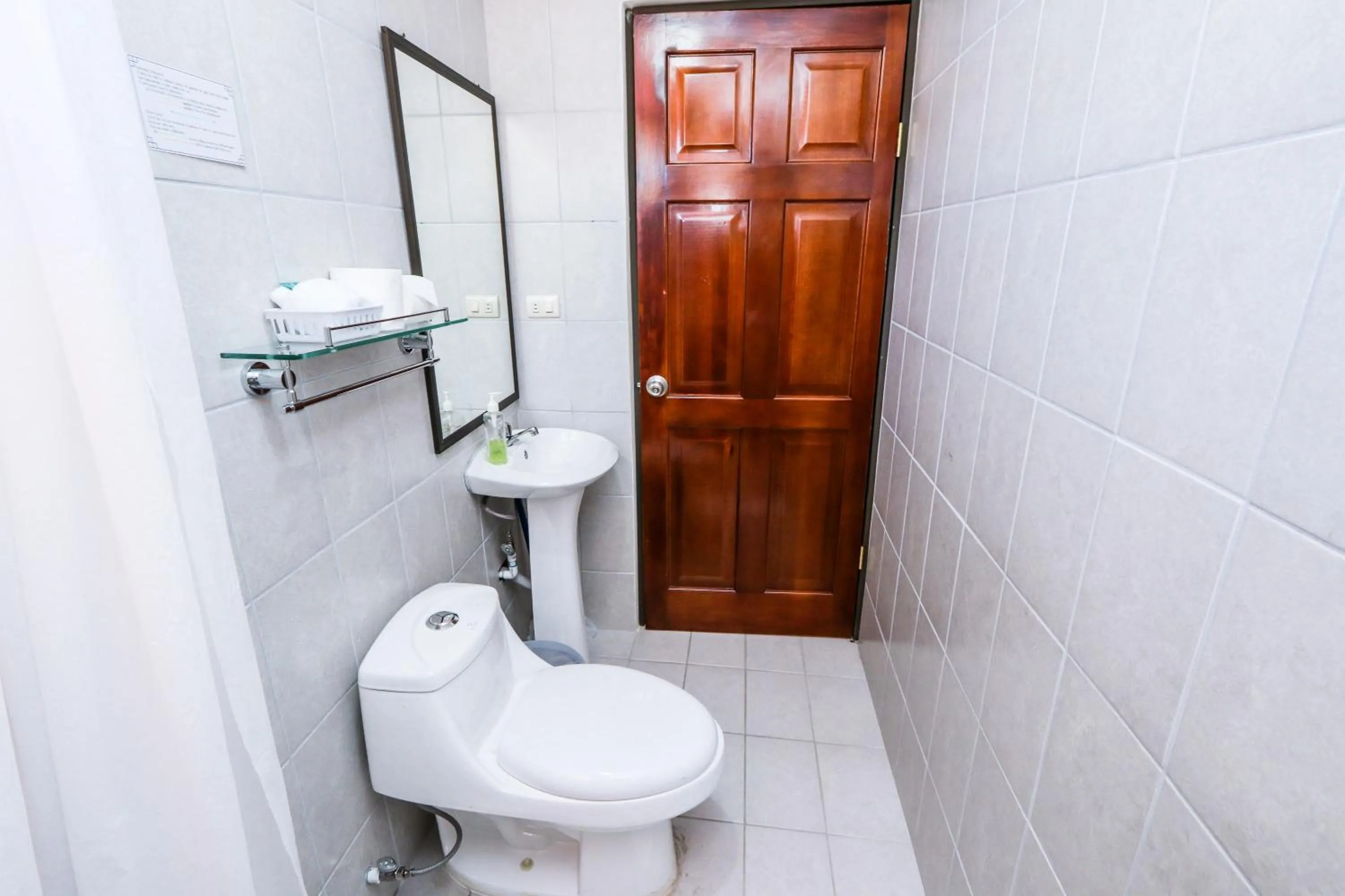 Shower in Hotel Flor Blanca