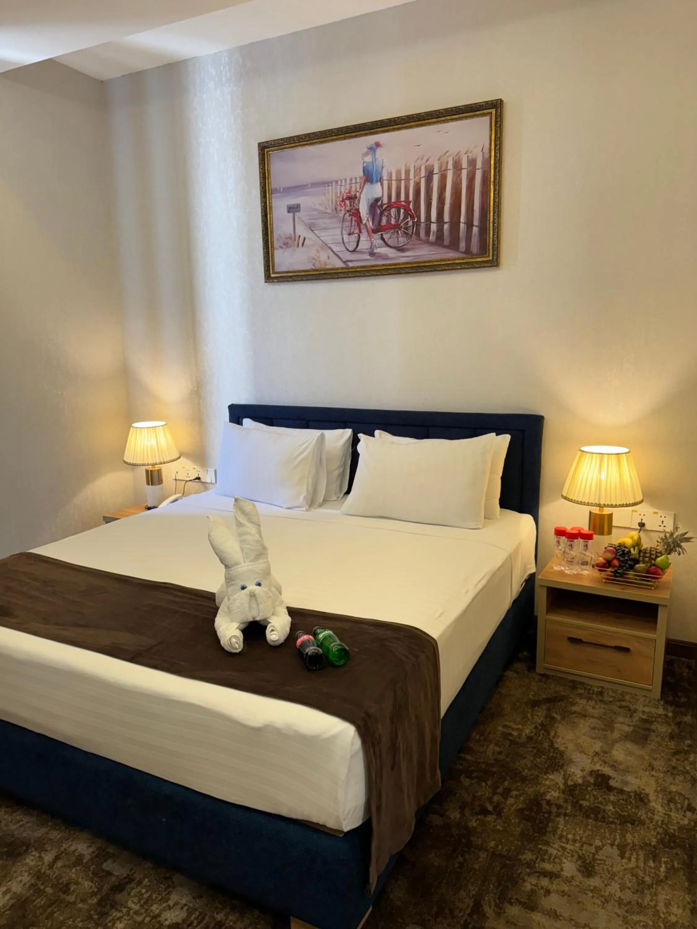 Bed in Garnet Mir Hotel