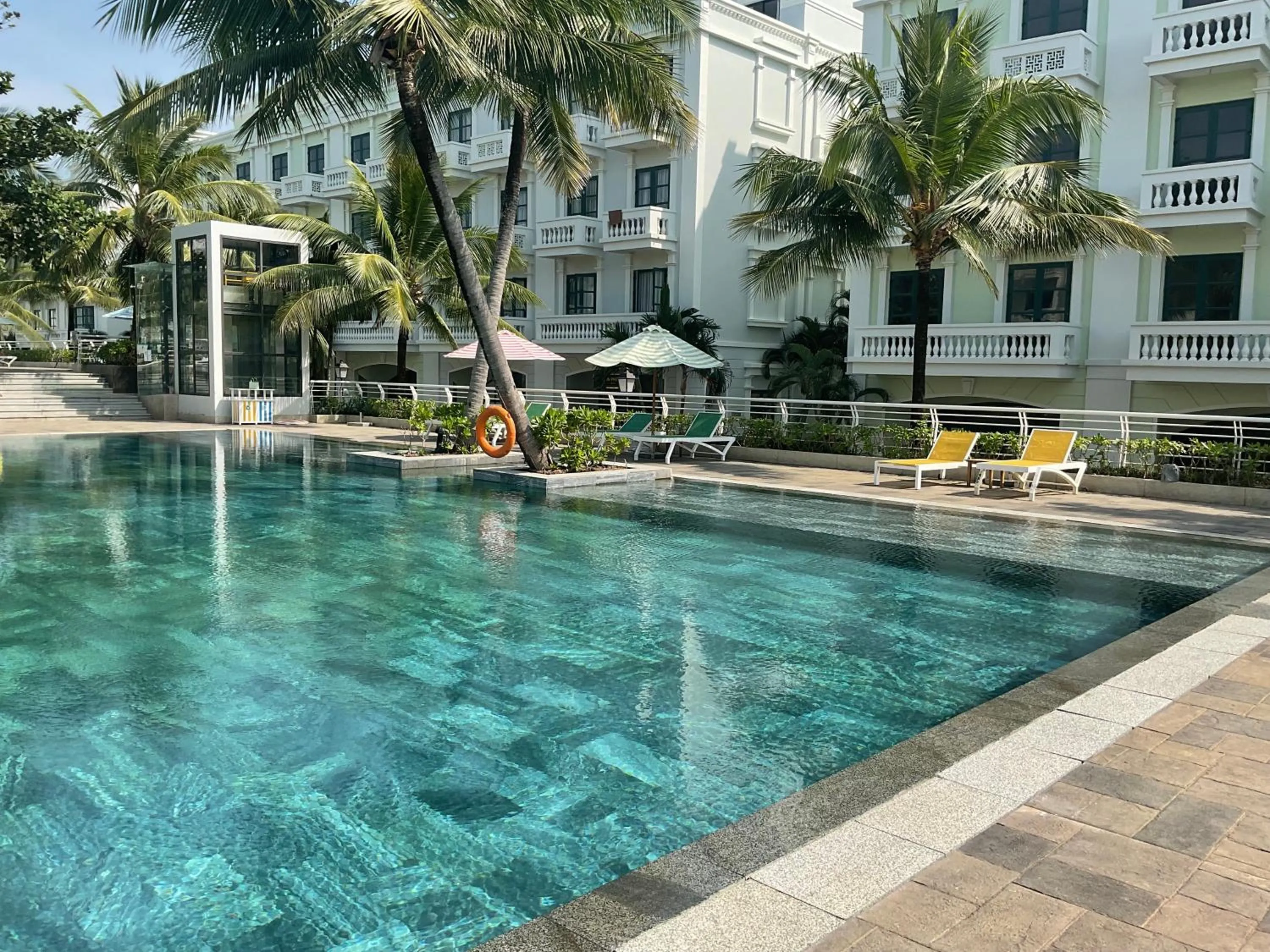 Swimming pool in Green Inn Phu Quoc Hotel