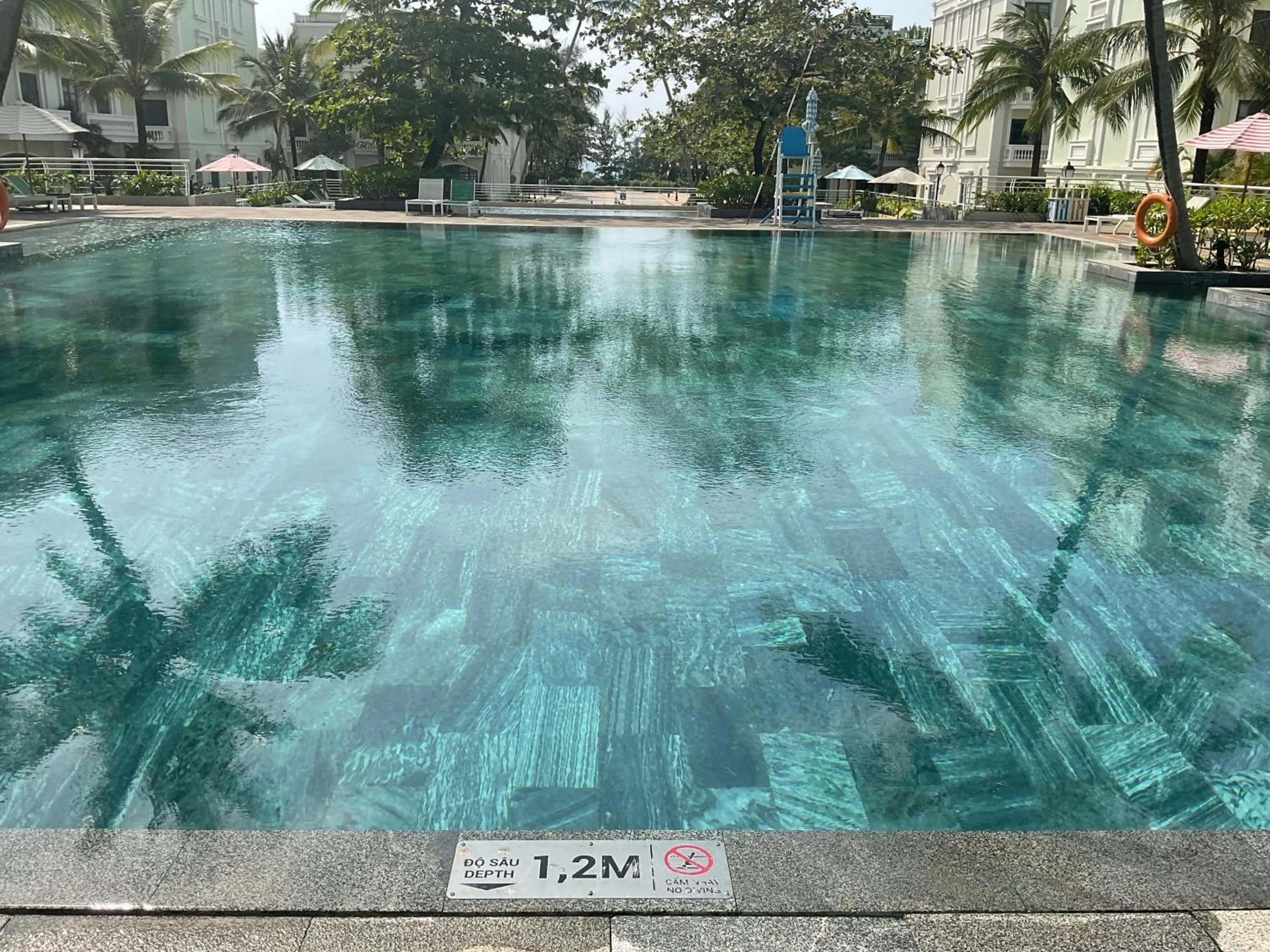 Swimming pool in Green Inn Phu Quoc Hotel