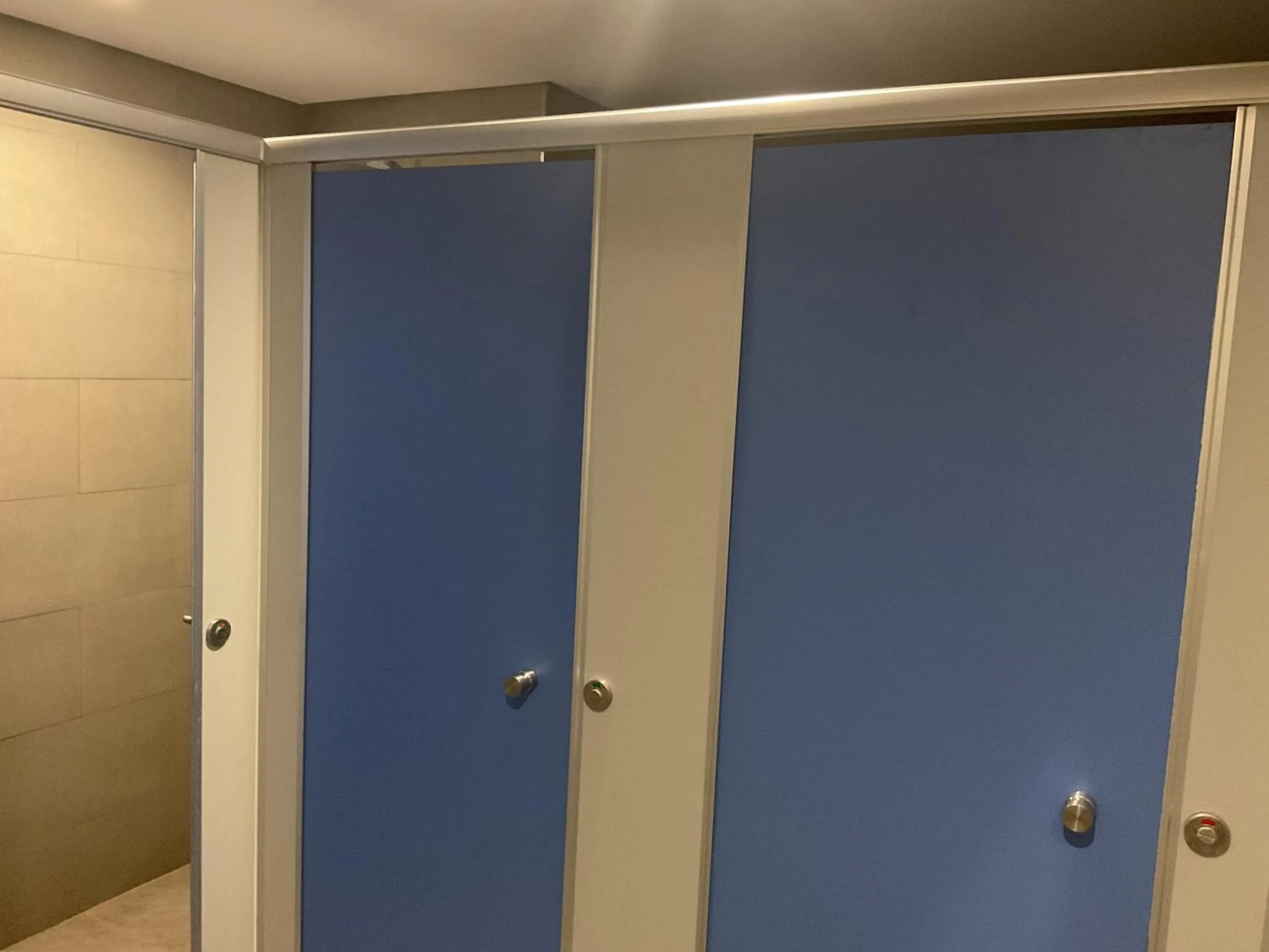 Public Bath in Green Inn Phu Quoc Hotel