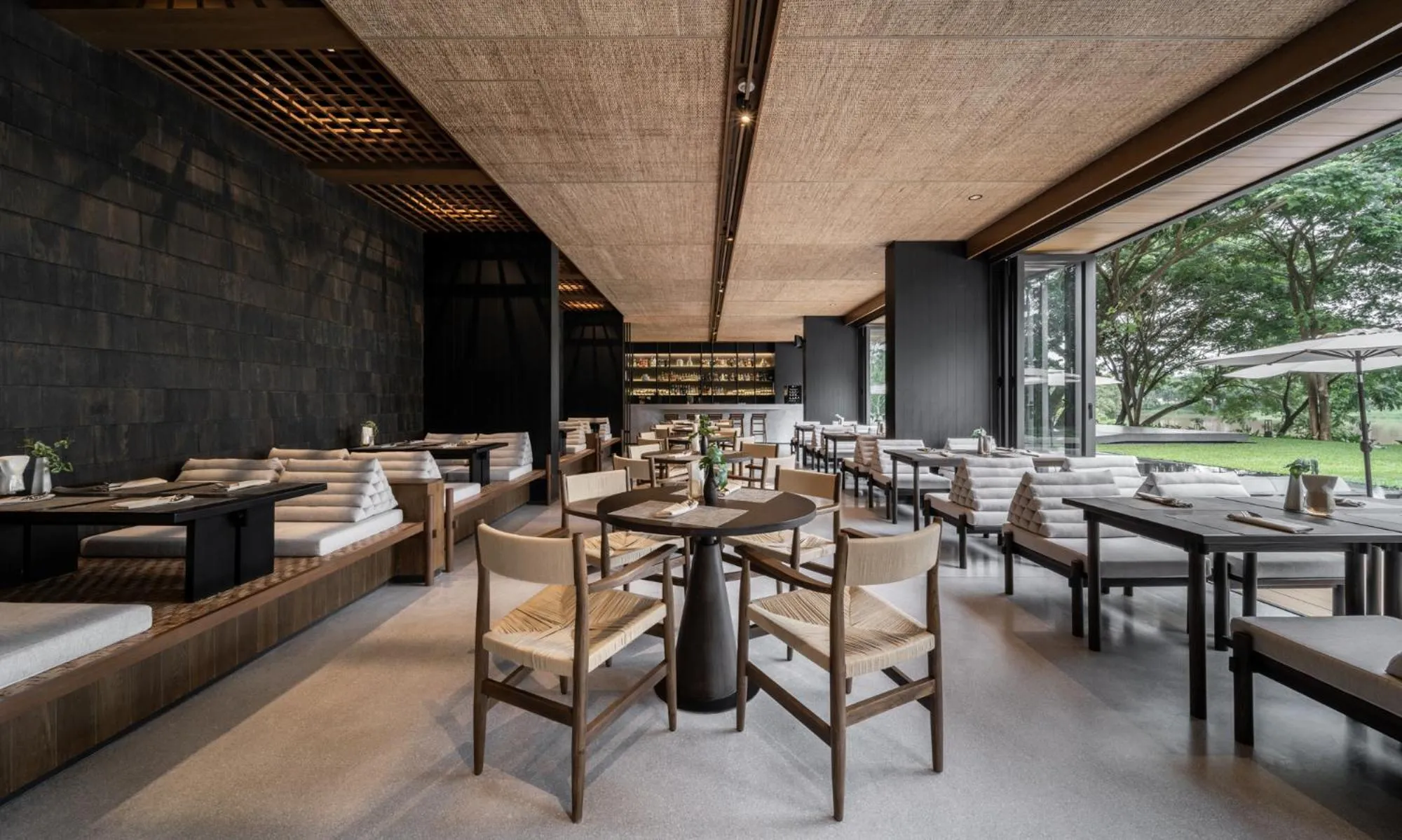 Restaurant/places to eat in Riva Vista Riverfront Resort Chiang Rai