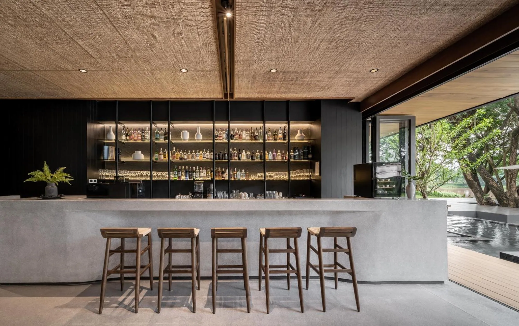 Restaurant/places to eat in Riva Vista Riverfront Resort Chiang Rai