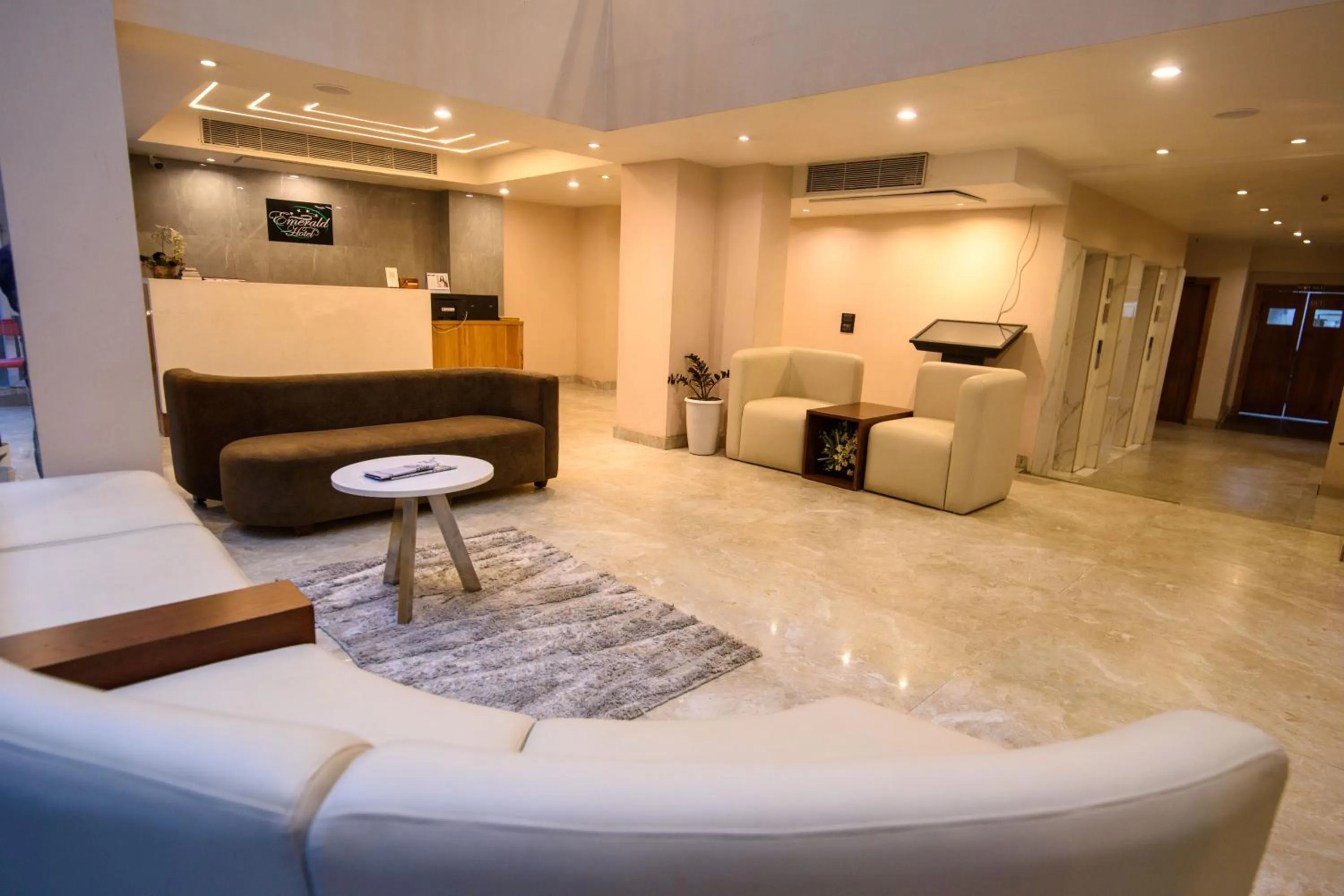 Lobby or reception in Emerald Hotel