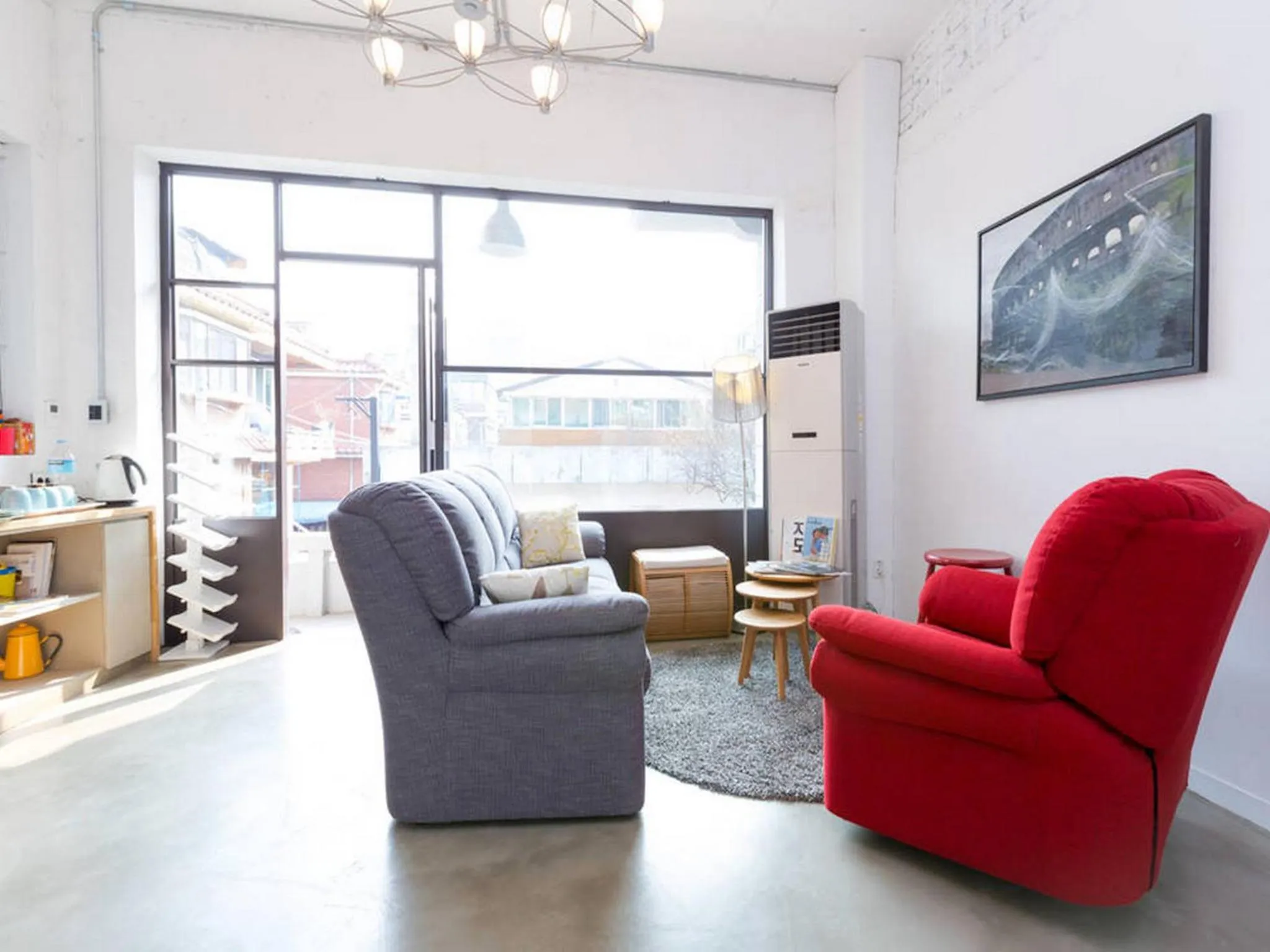 Decorative detail in I House Chinchin