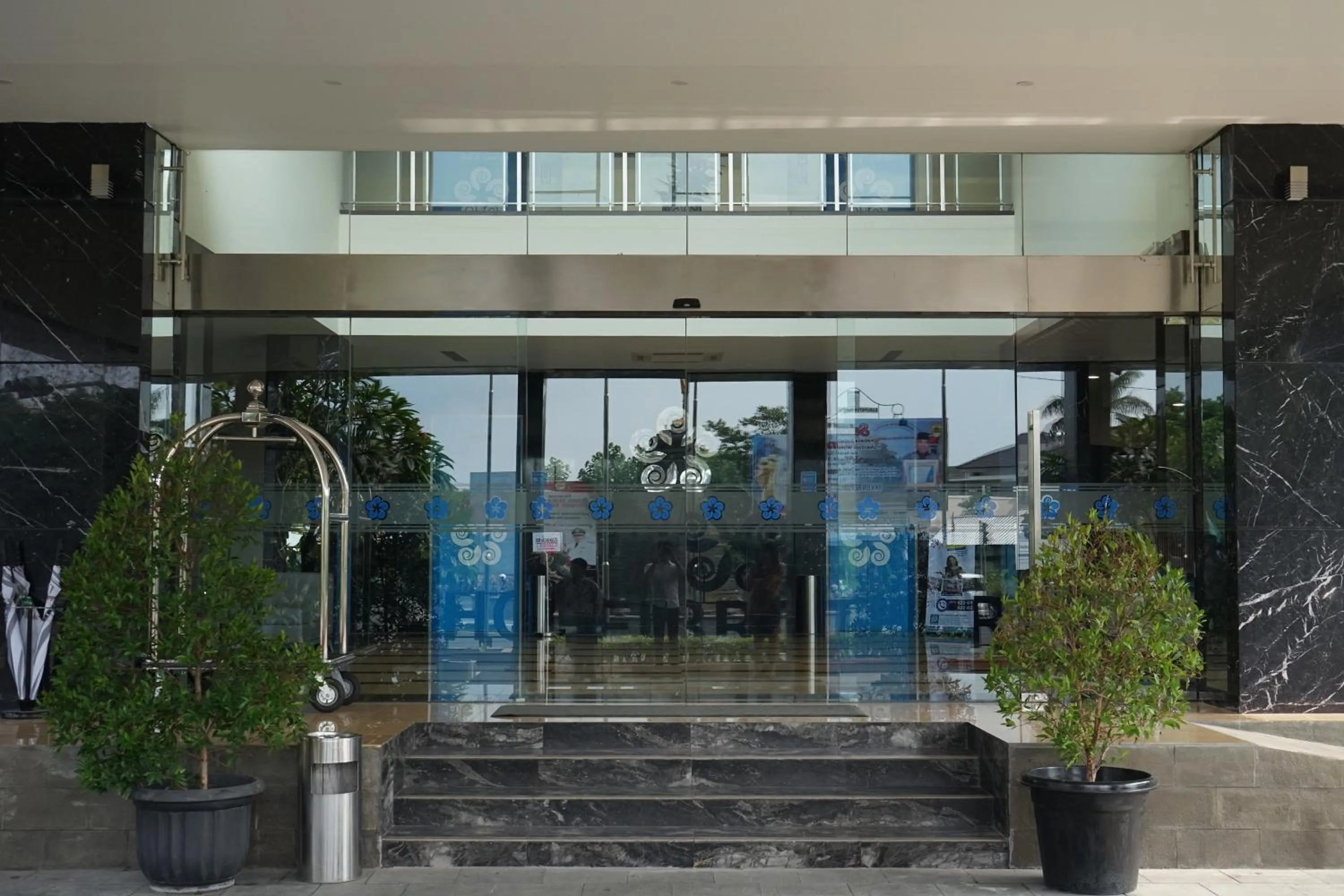 On site in Hotel Brothers Solo