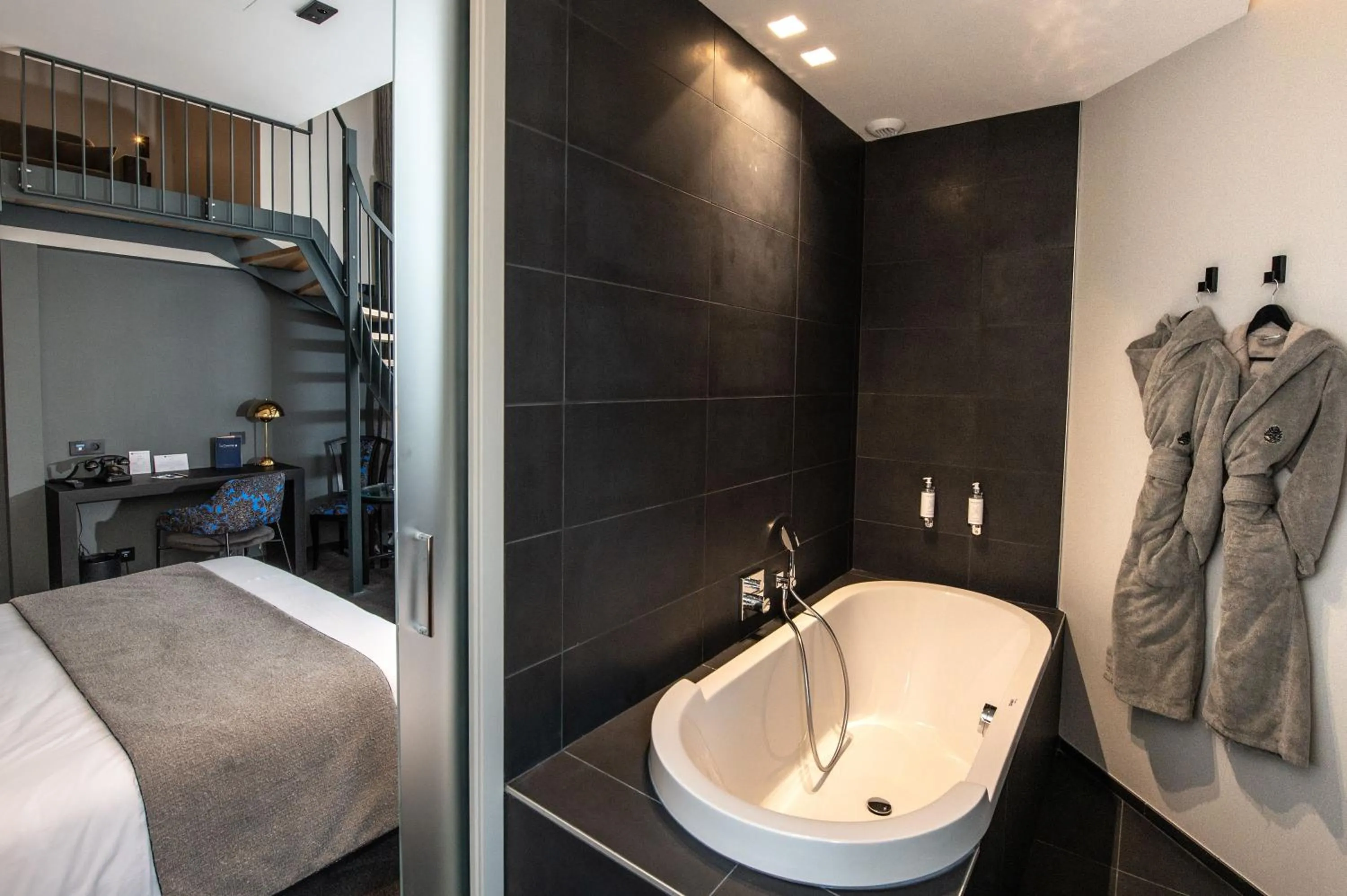Bathroom, Bed in Best Western Premier Le Chapitre Hotel and Spa
