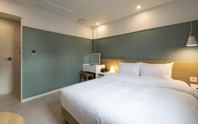 Bed in Hotel Yaja Gwangalli