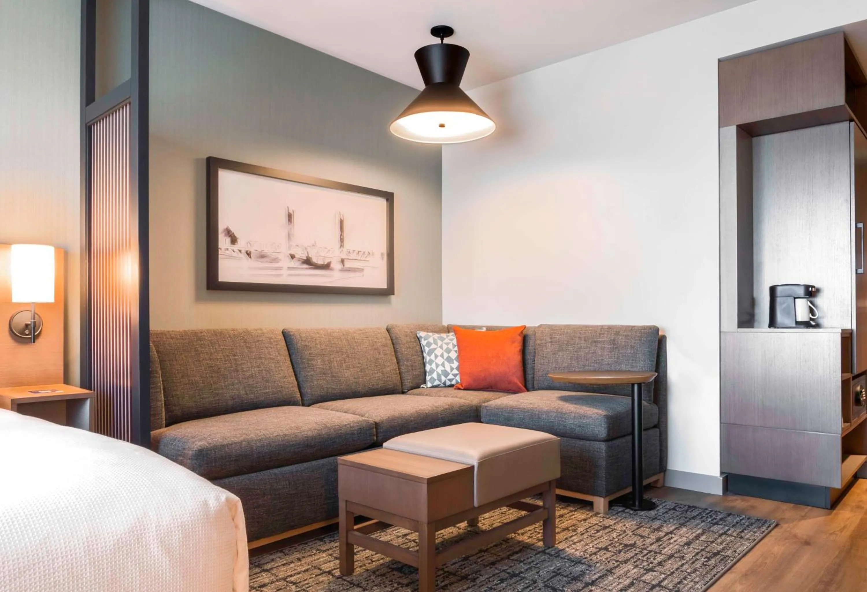 Bedroom, Bed in Hyatt Place Sacramento International Airport