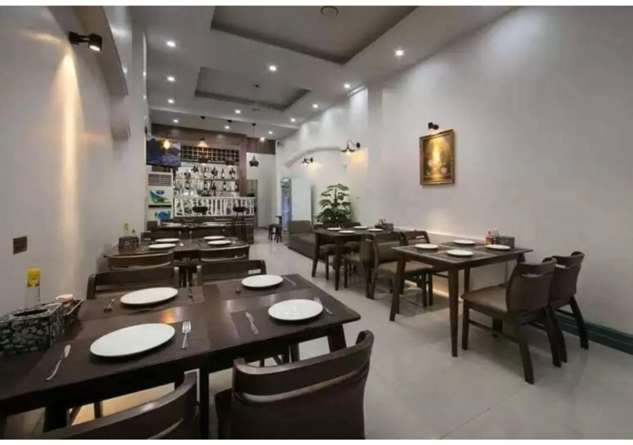 Living room in Hanoi Eastern Gate Hostel & Spa