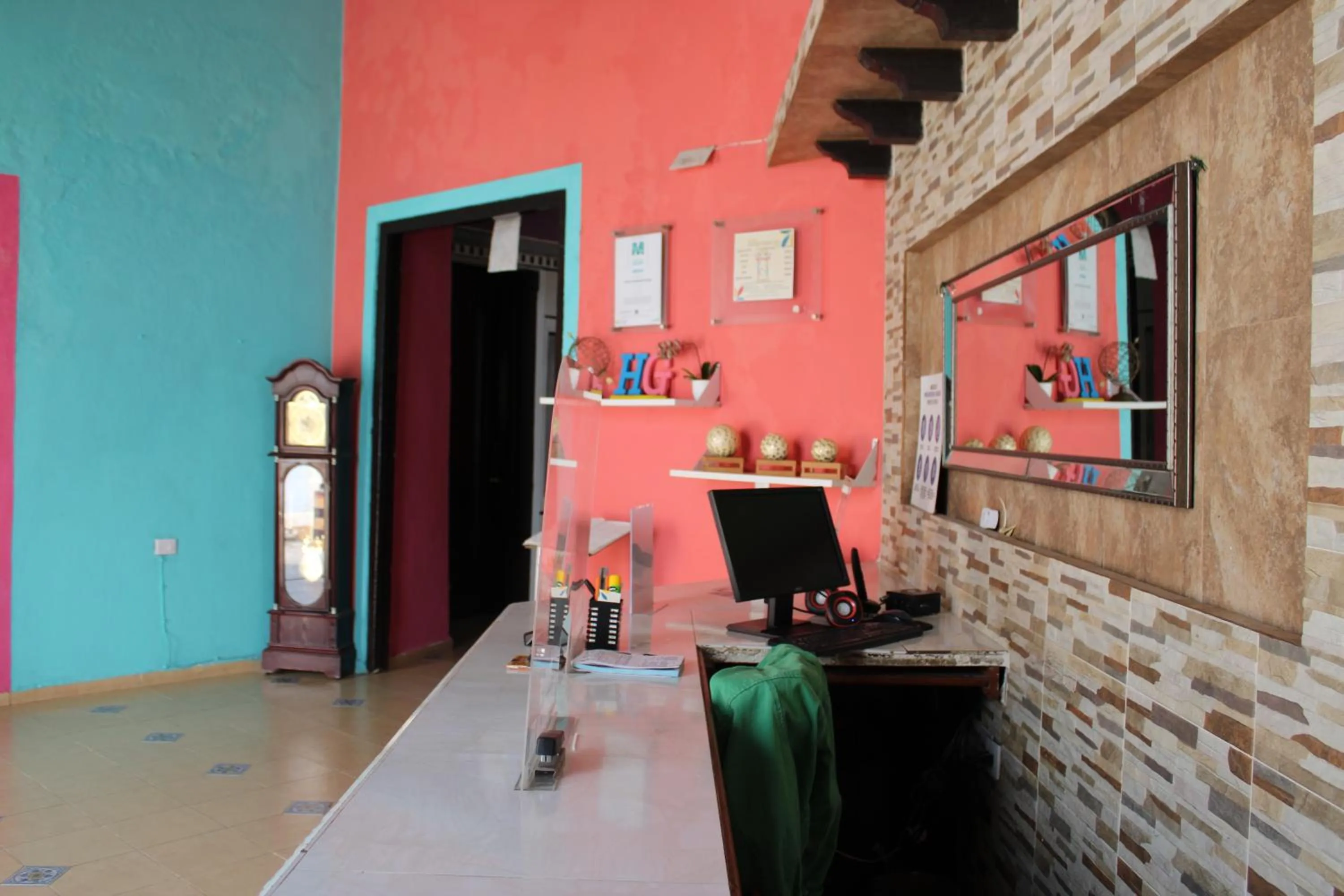 Lobby or reception in Hotel Guaranducha Inn