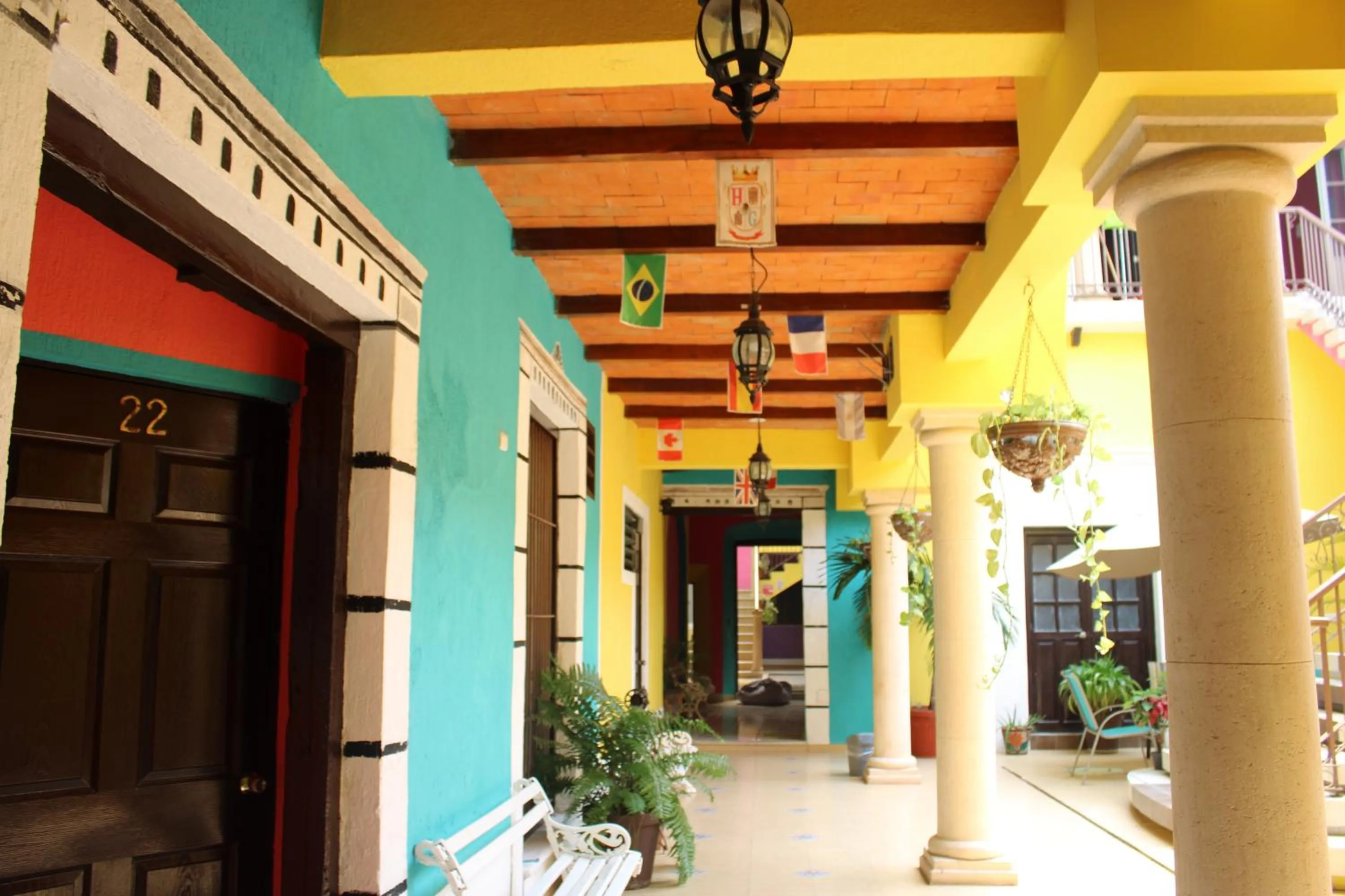 Property building in Hotel Guaranducha Inn