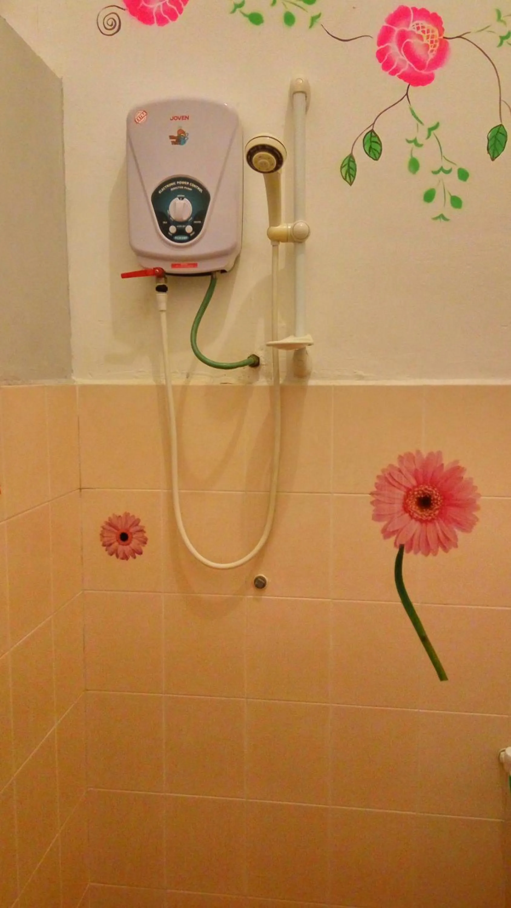 Shower in Old Town Guest House