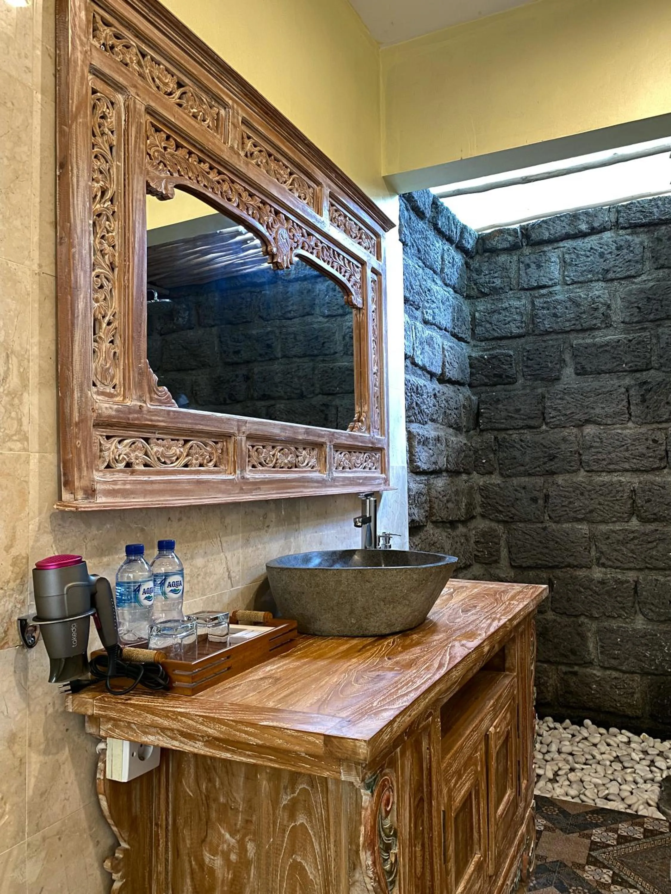 dishwasher in Uma Linggah Resort by Puri Signatures