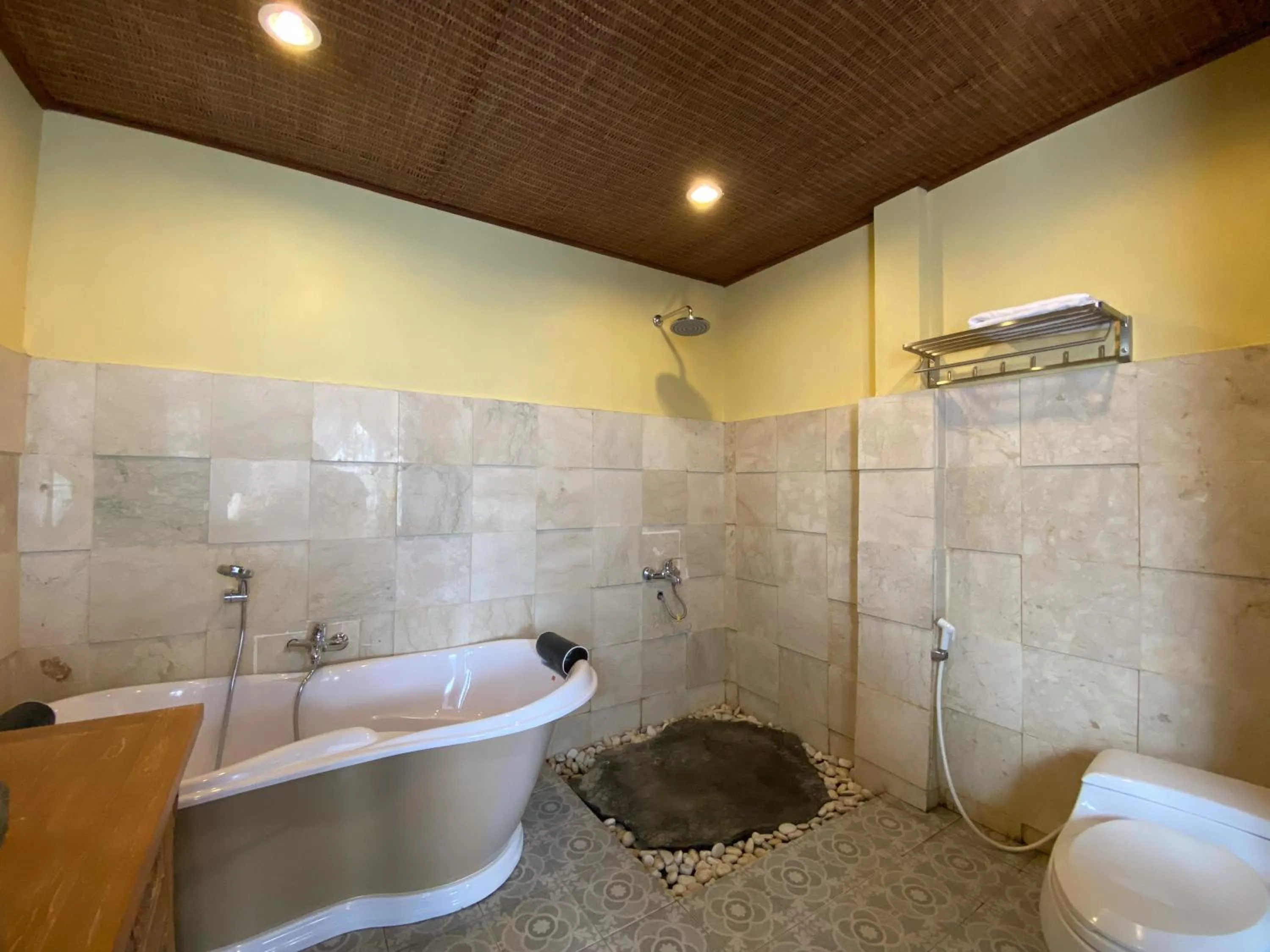 Shower in Uma Linggah Resort by Puri Signatures