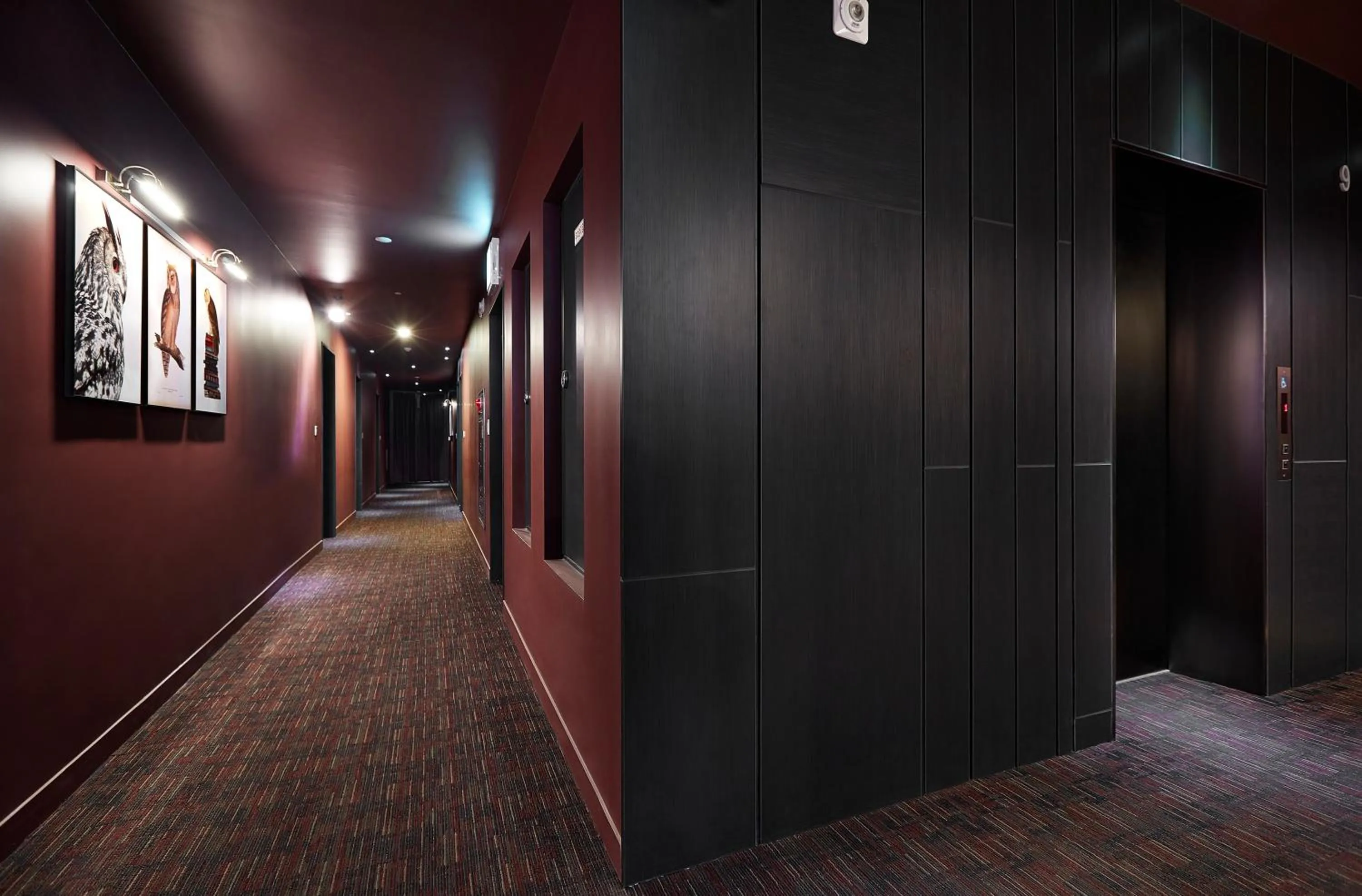 Area and facilities in JB Design Hotel