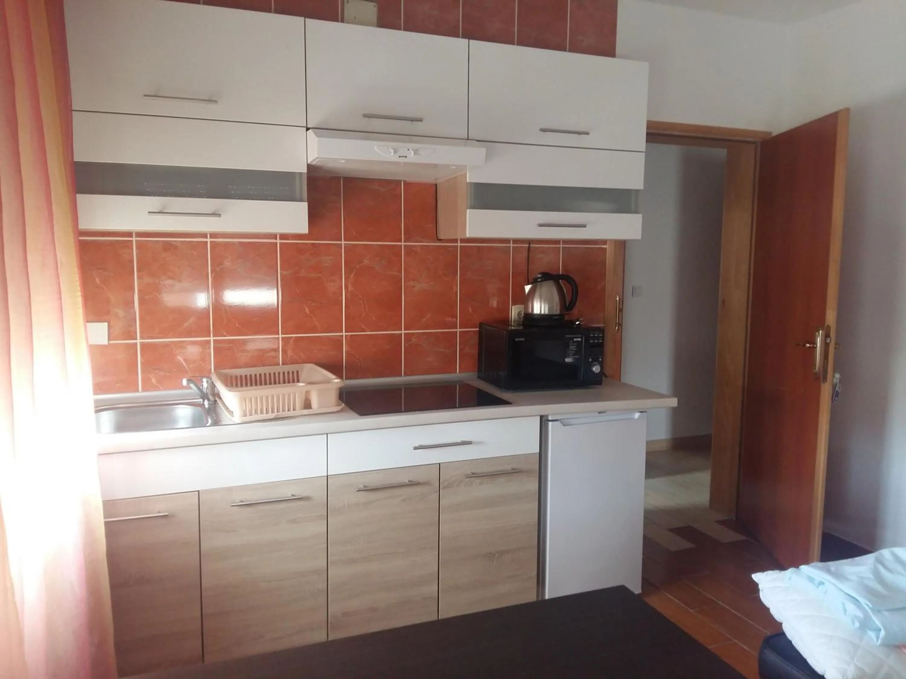 Lazar Apartments