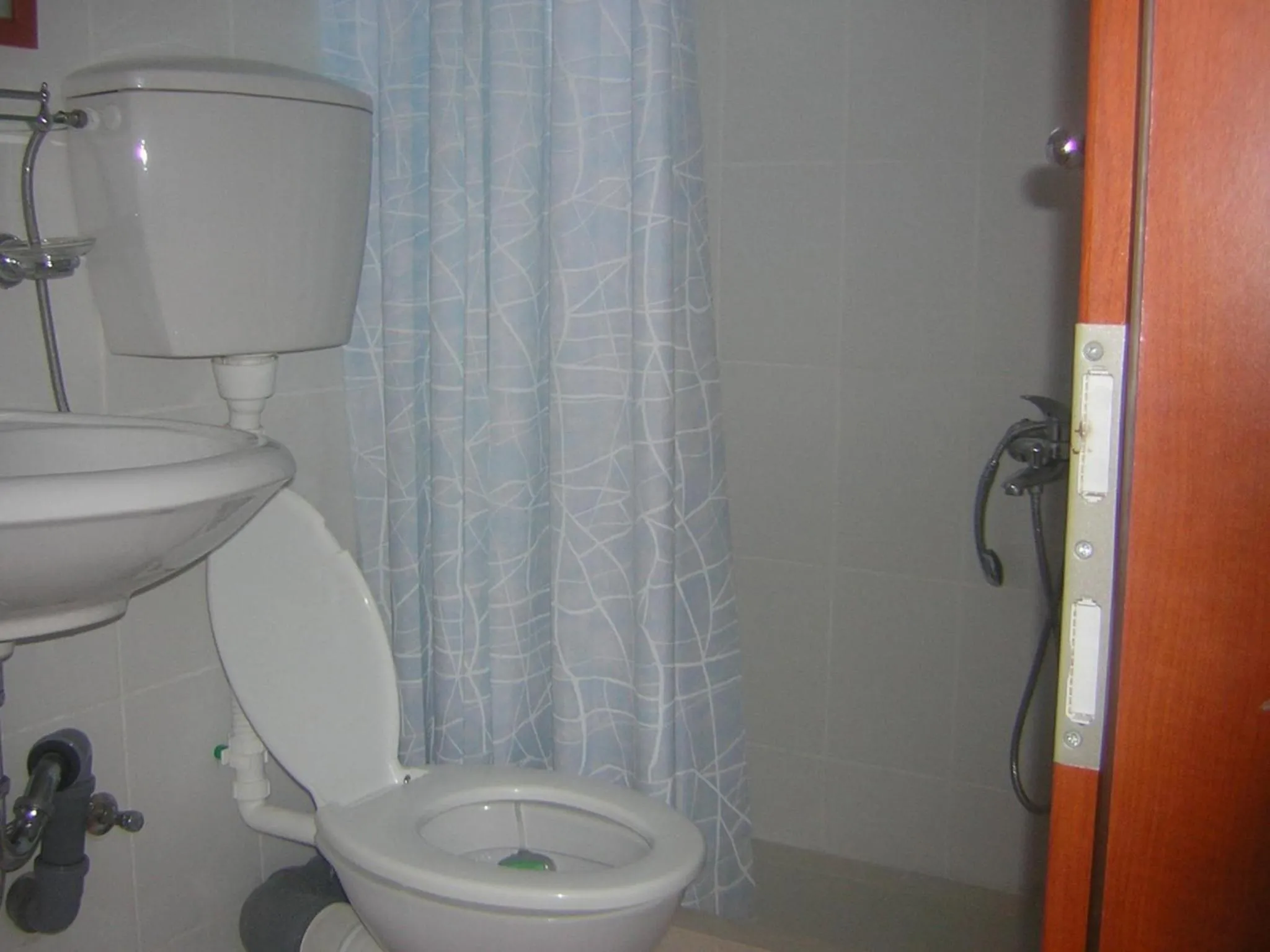 Toilet in Lazar Apartments