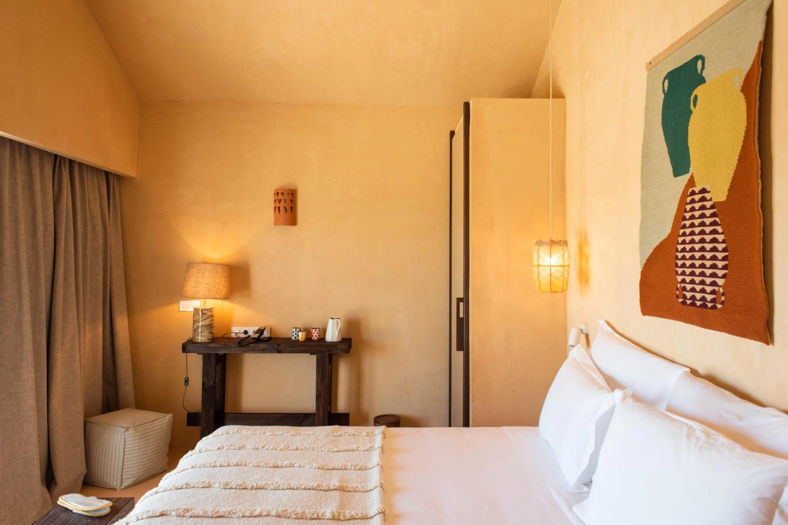 Bedroom, Bed in Independente Comporta