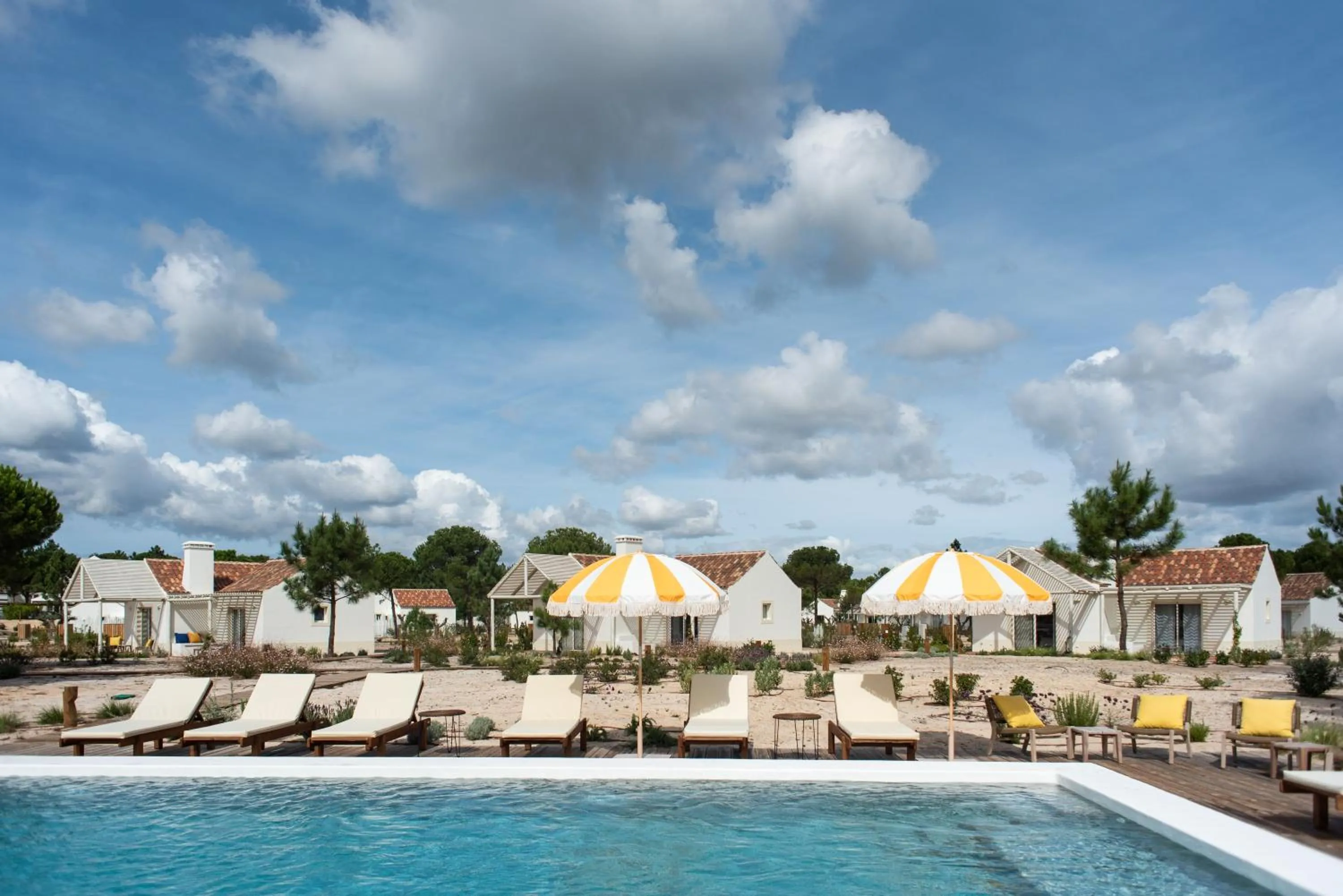 Swimming pool in Independente Comporta