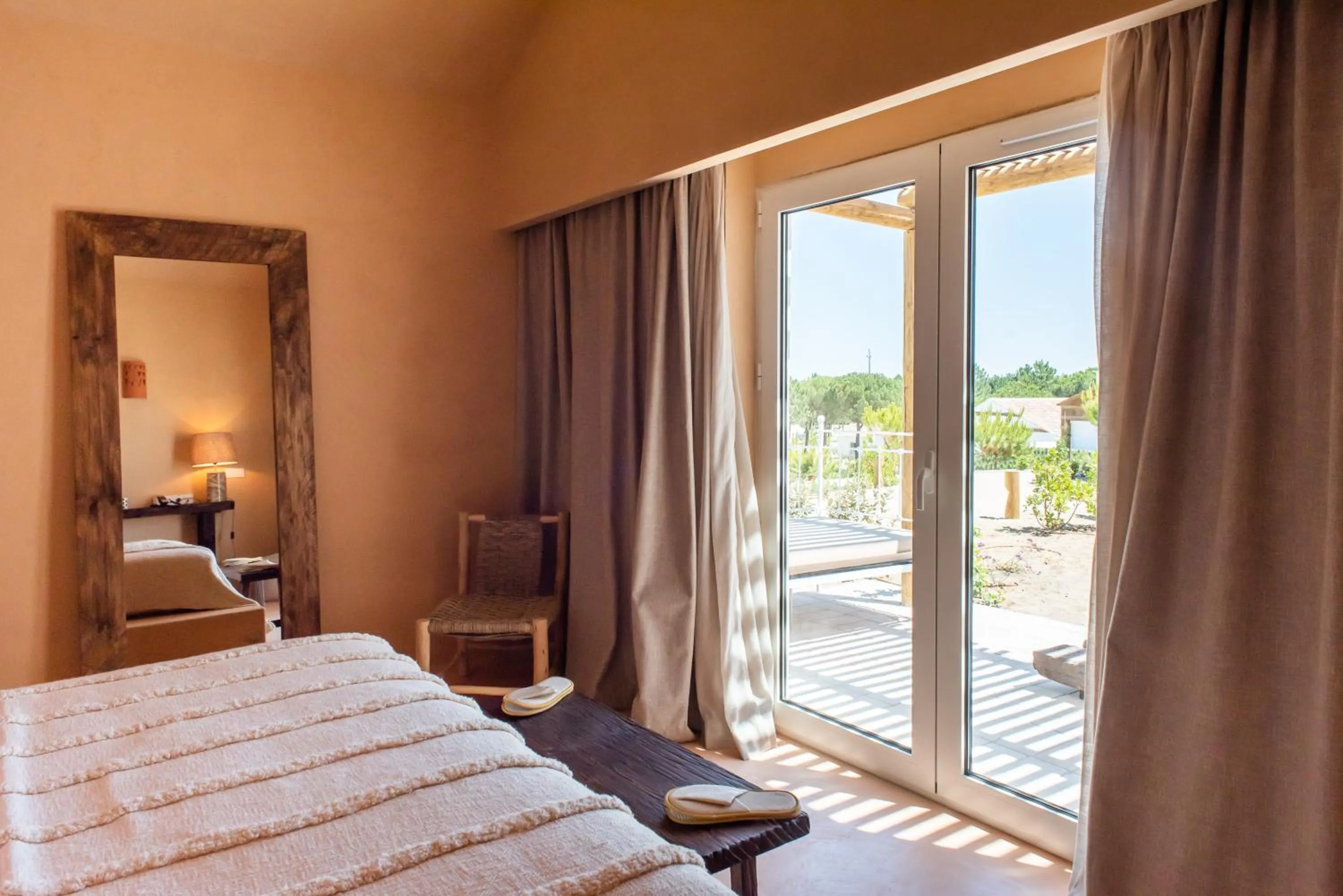 Bedroom, Bed in Independente Comporta