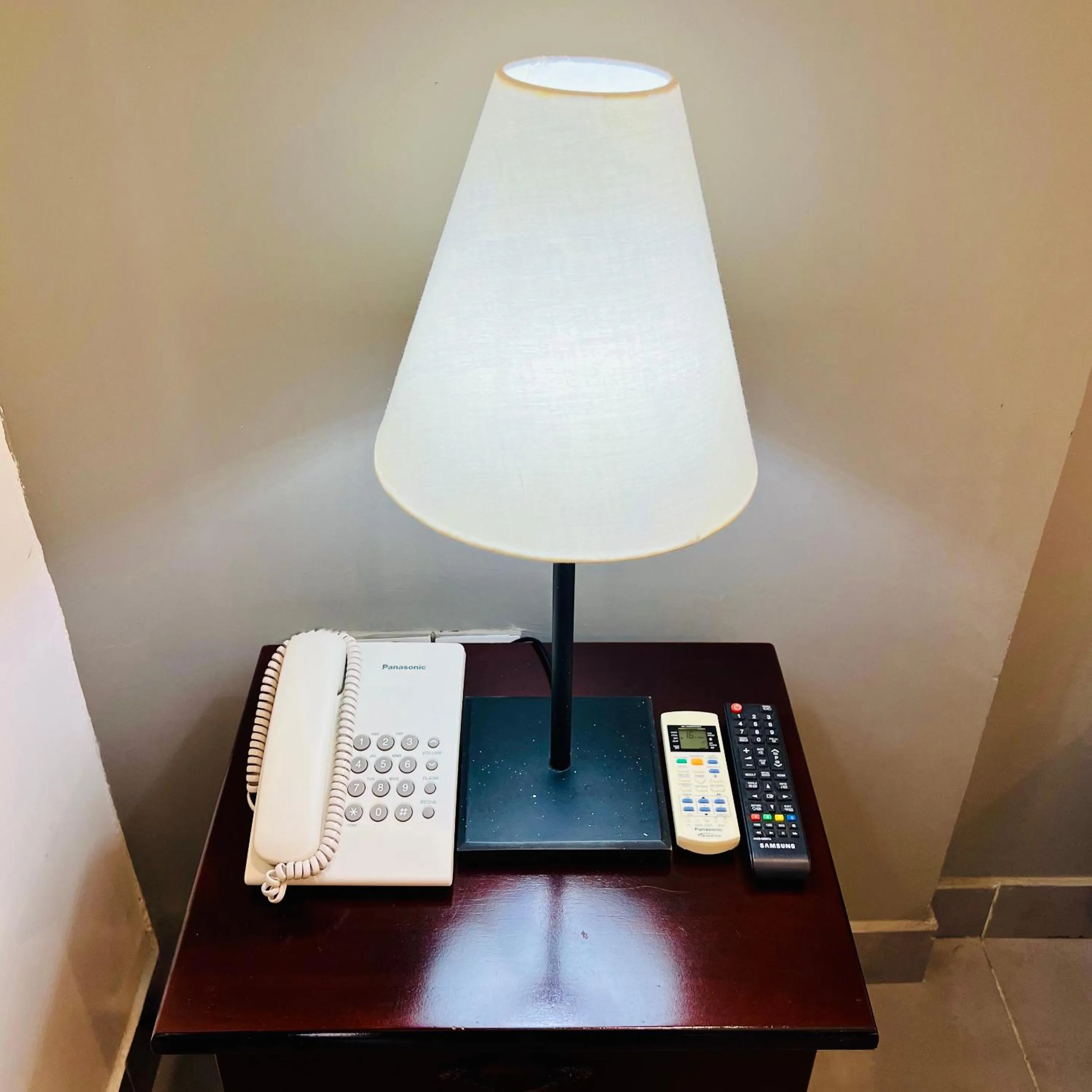 hair dresser in Sun Chakra Boutique Hotel - 50m to Museum & Royal Palace & Walking street