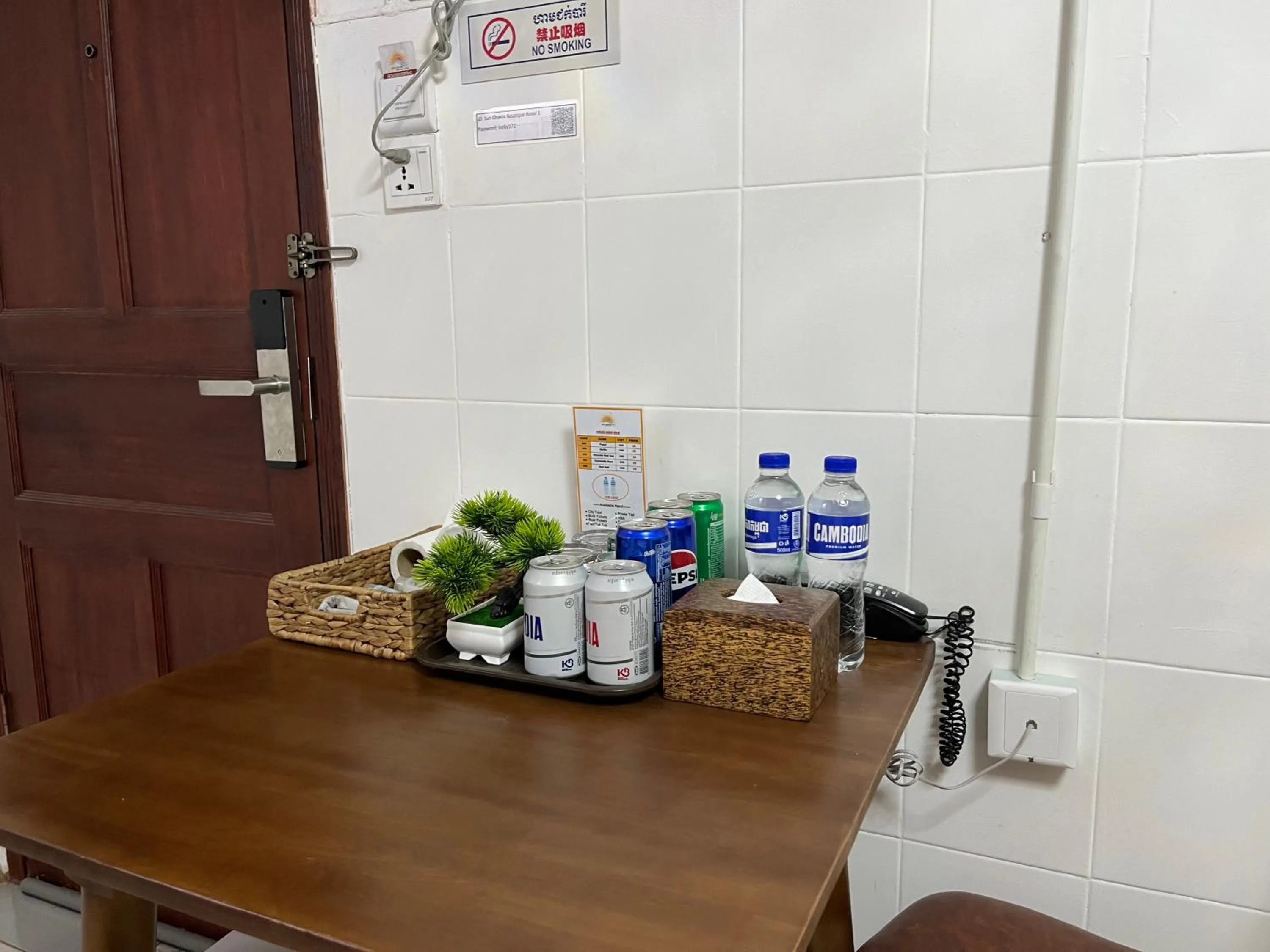 Food and drinks in Sun Chakra Boutique Hotel - 50m to Museum & Royal Palace & Walking street