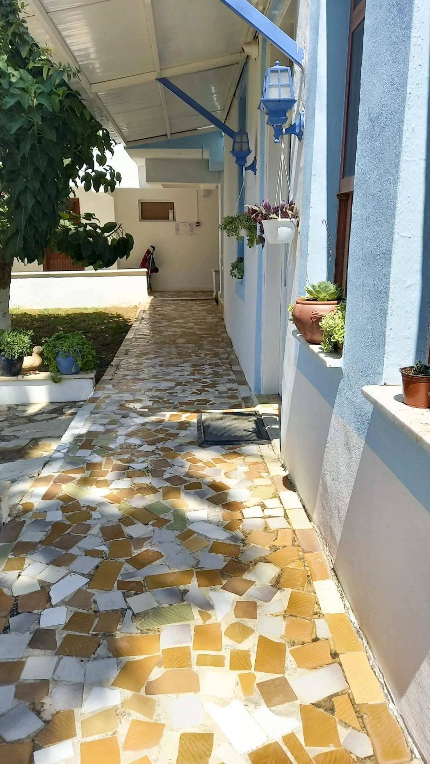 Property building in Hotel Tropicana