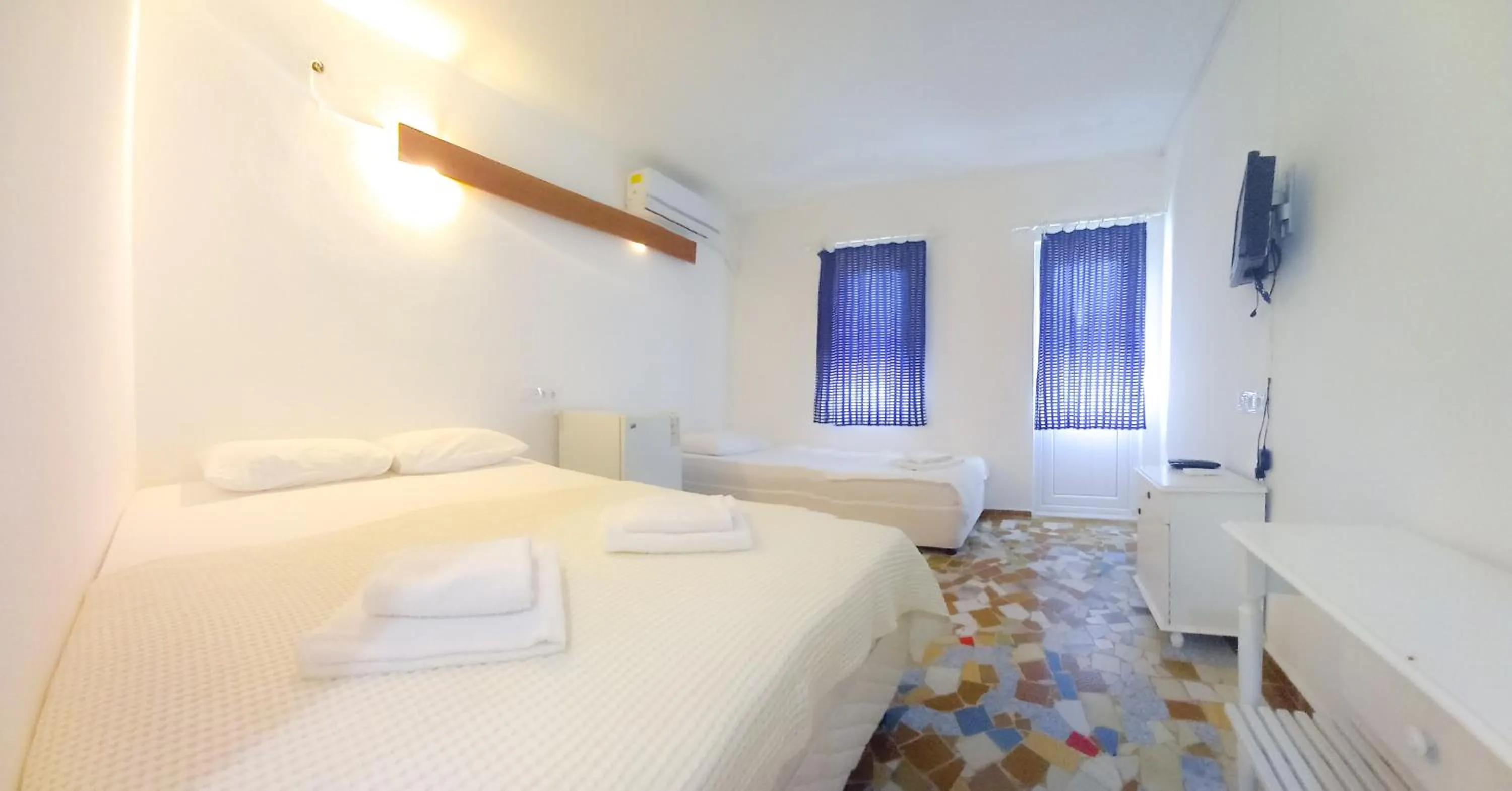 Bed in Hotel Tropicana