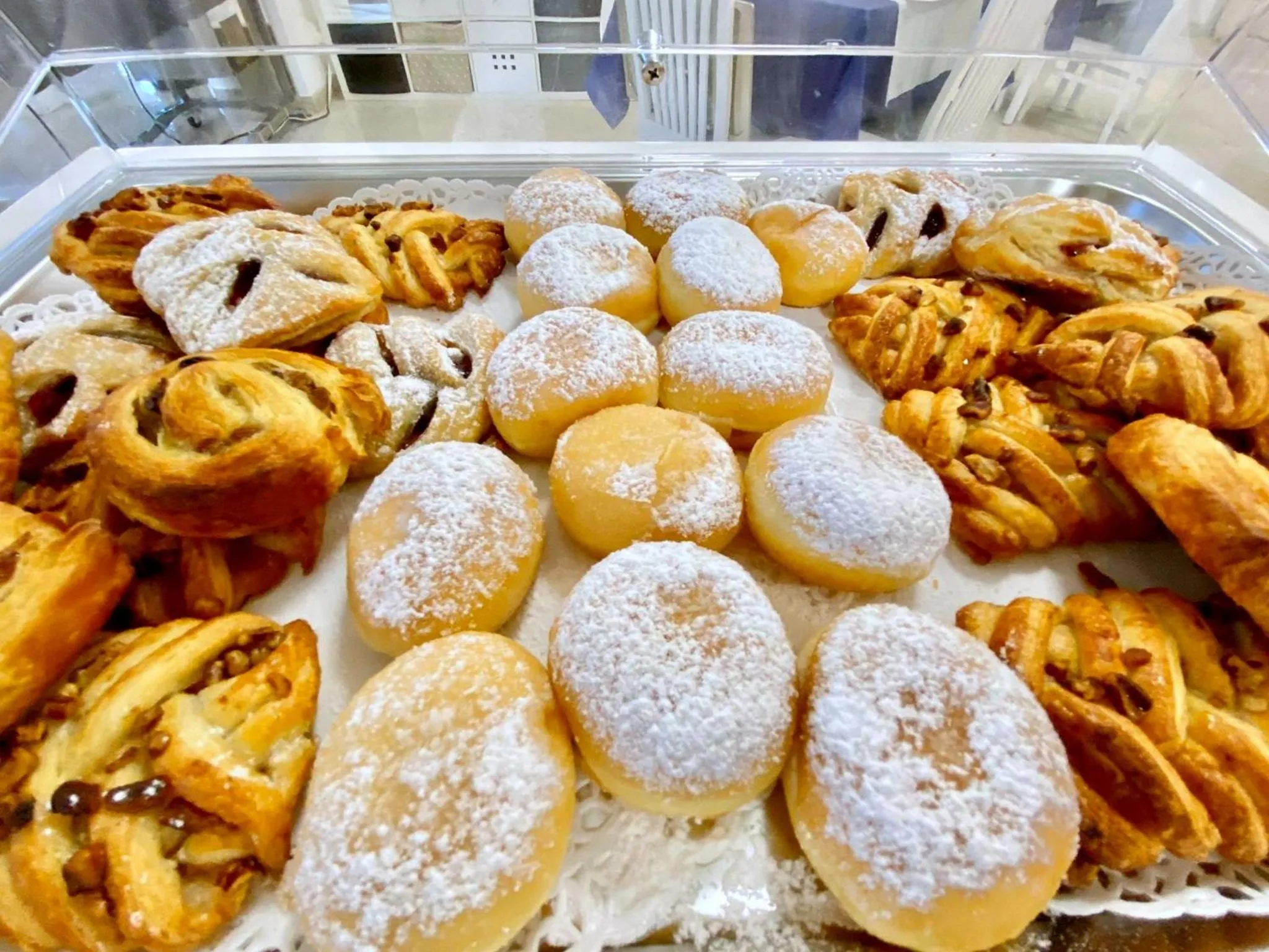 Buffet breakfast in Hotel Maioli B&B