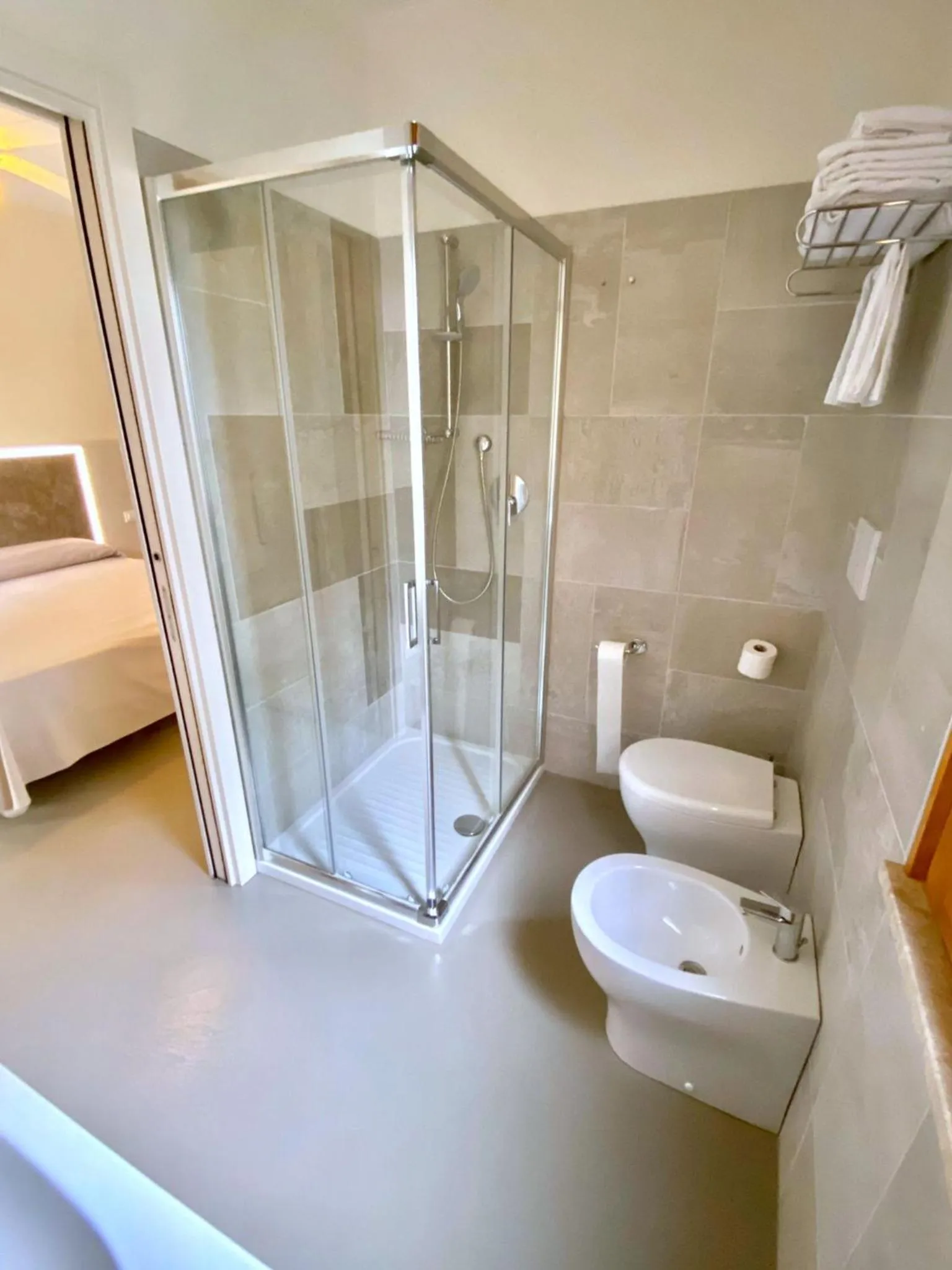 Bathroom in Hotel Maioli B&B