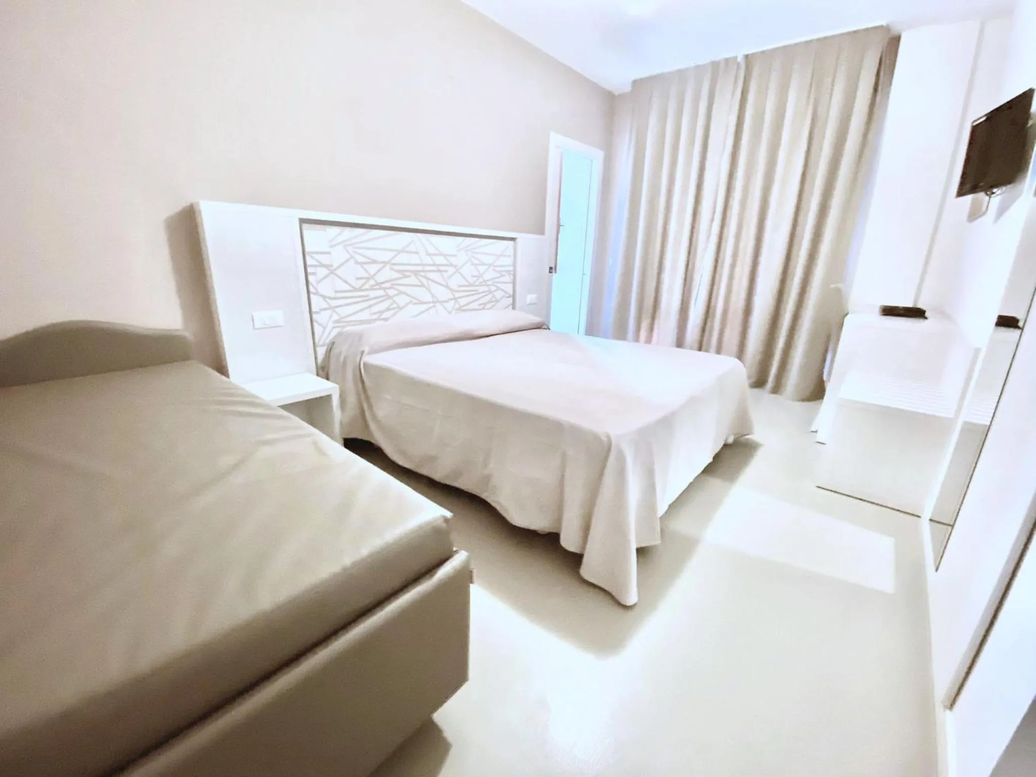 Bedroom, Bed in Hotel Maioli B&B