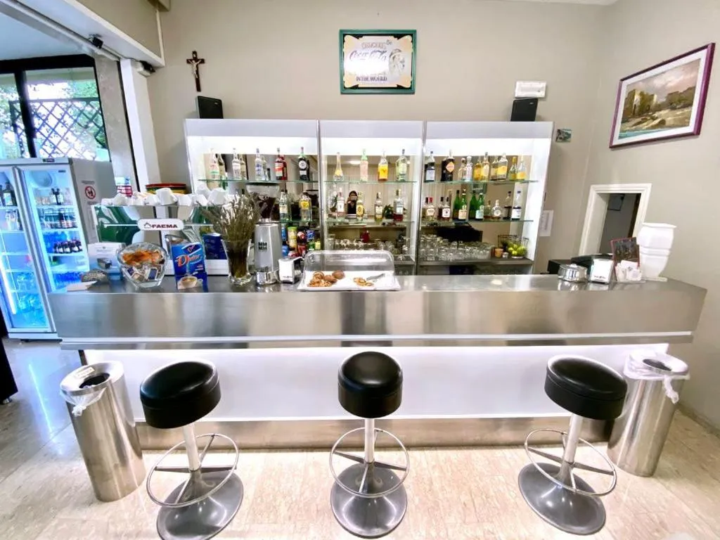 Lounge or bar in Hotel Maioli B&B
