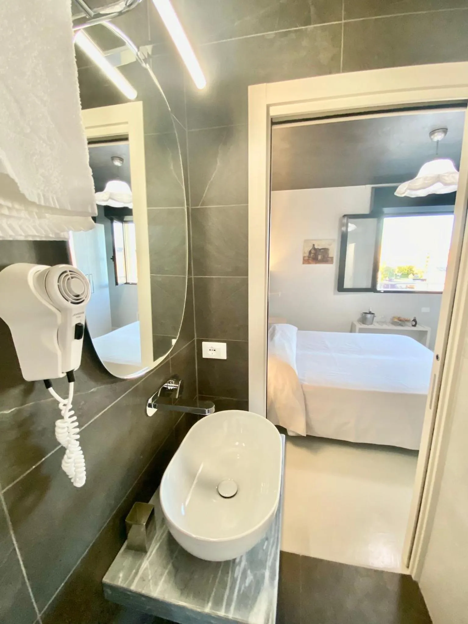 Bathroom in Hotel Maioli B&B