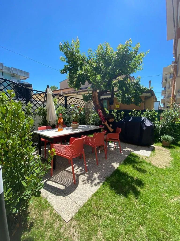 Garden in Hotel Maioli B&B