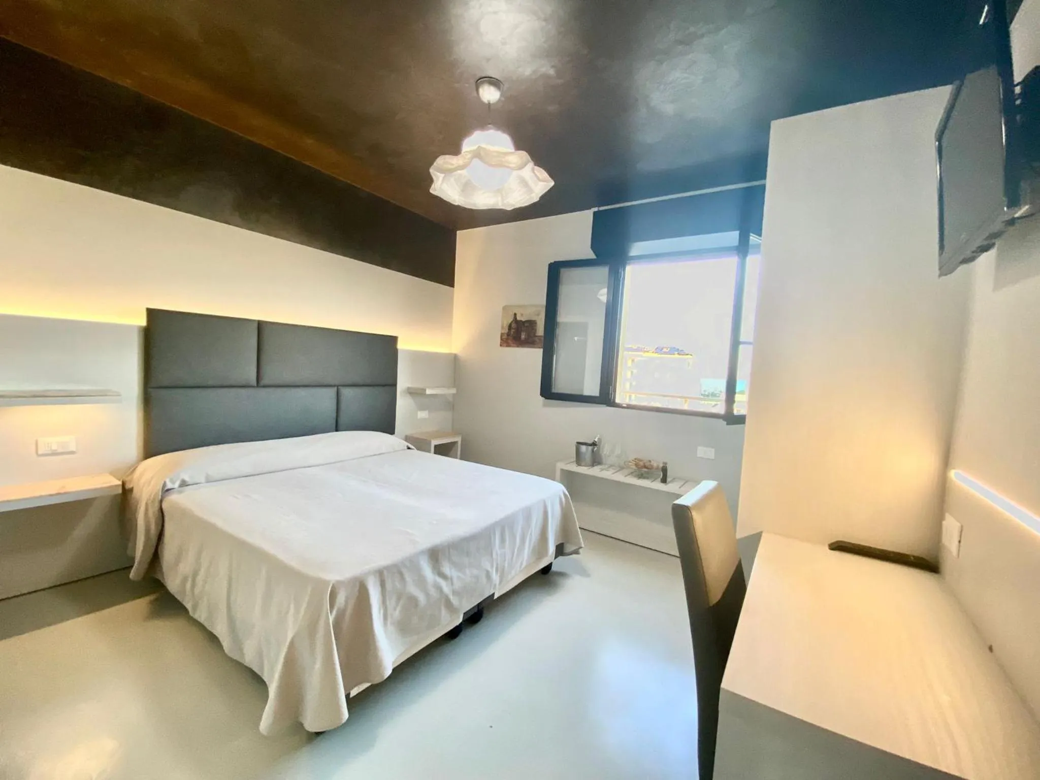 Bedroom, Bed in Hotel Maioli B&B