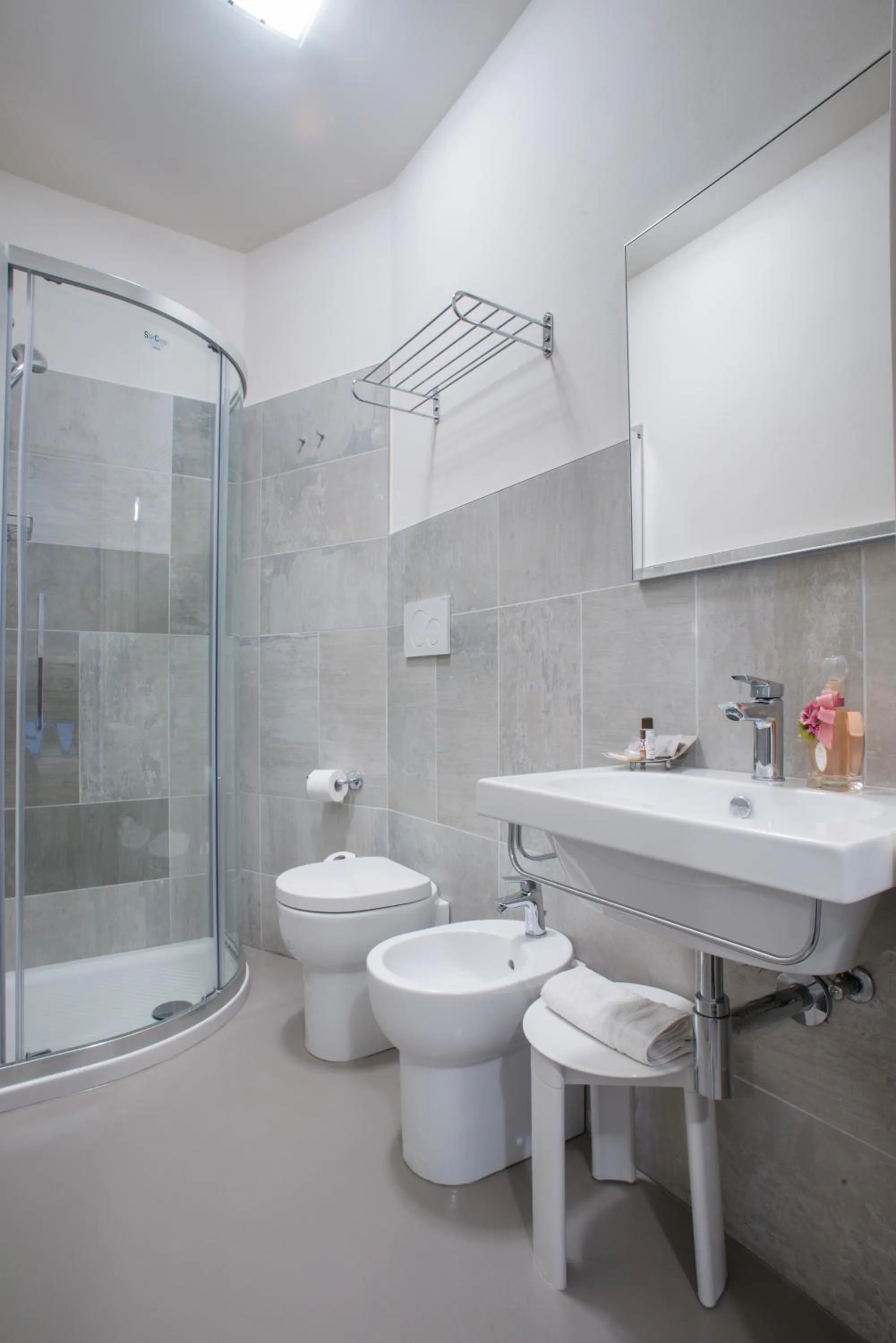 Bathroom in Hotel Maioli B&B