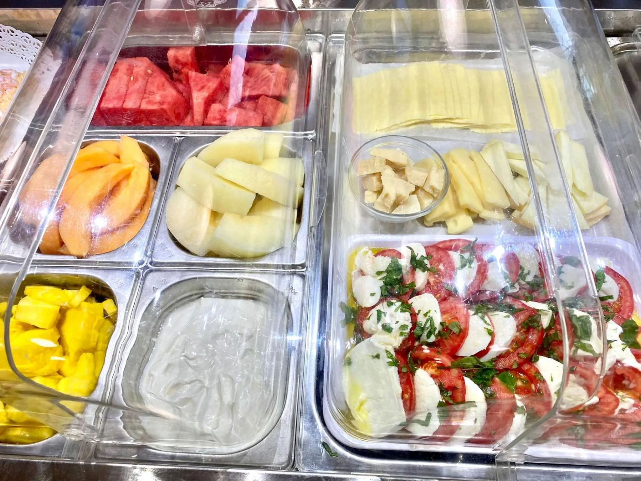 Buffet breakfast in Hotel Maioli B&B