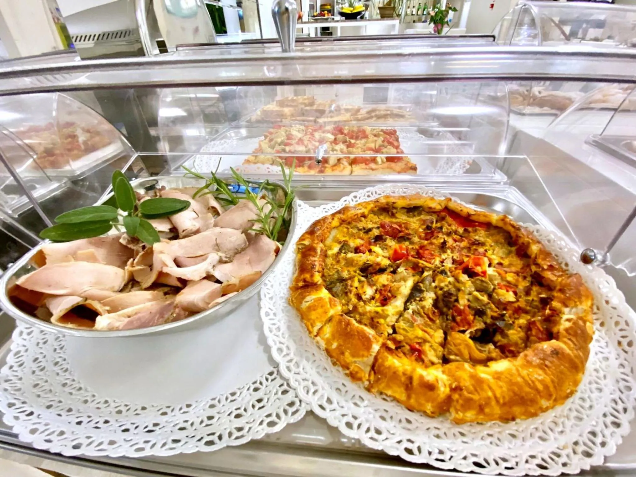 Buffet breakfast in Hotel Maioli B&B