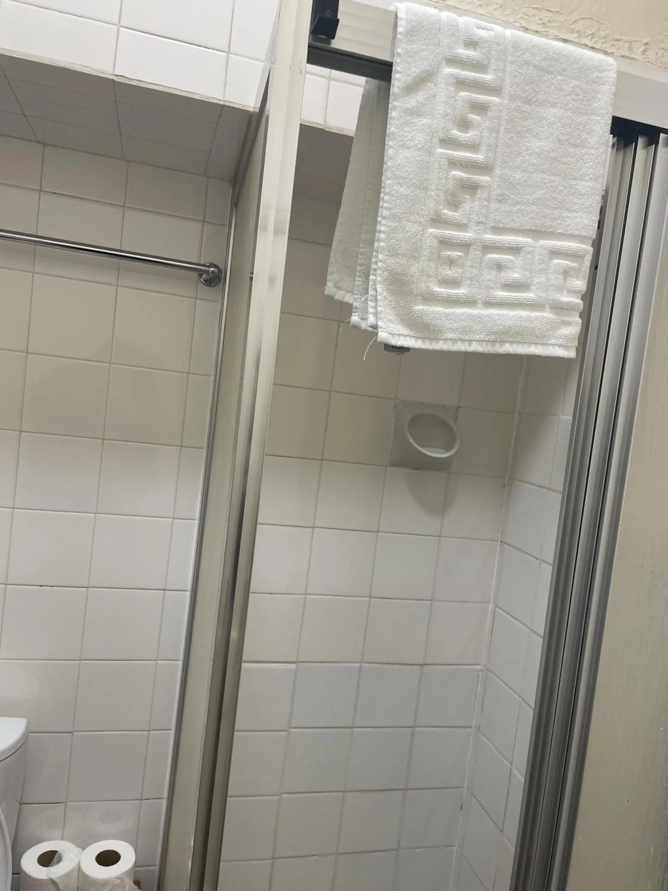 Bathroom in Emerald Residence