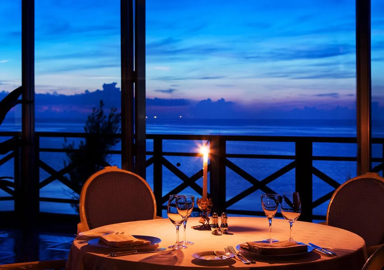 Restaurant/places to eat in Renaissance Okinawa Resort