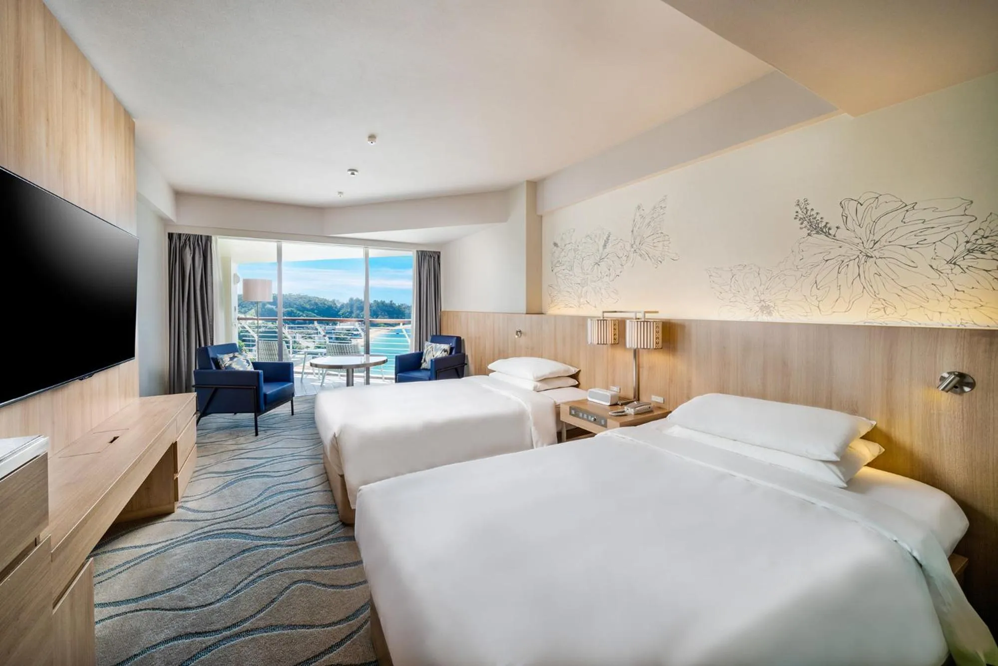 Bed in Renaissance Okinawa Resort