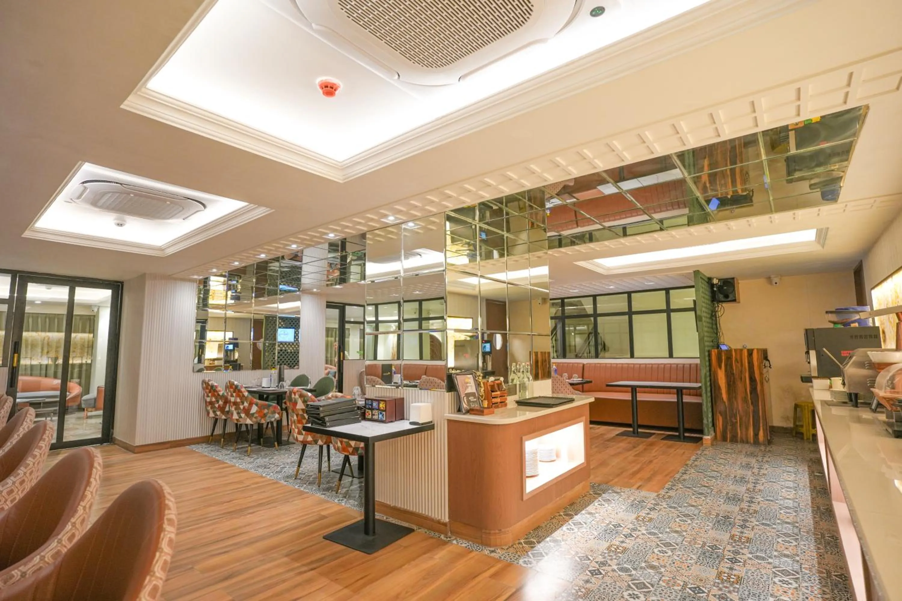 Restaurant/places to eat in Atithi House