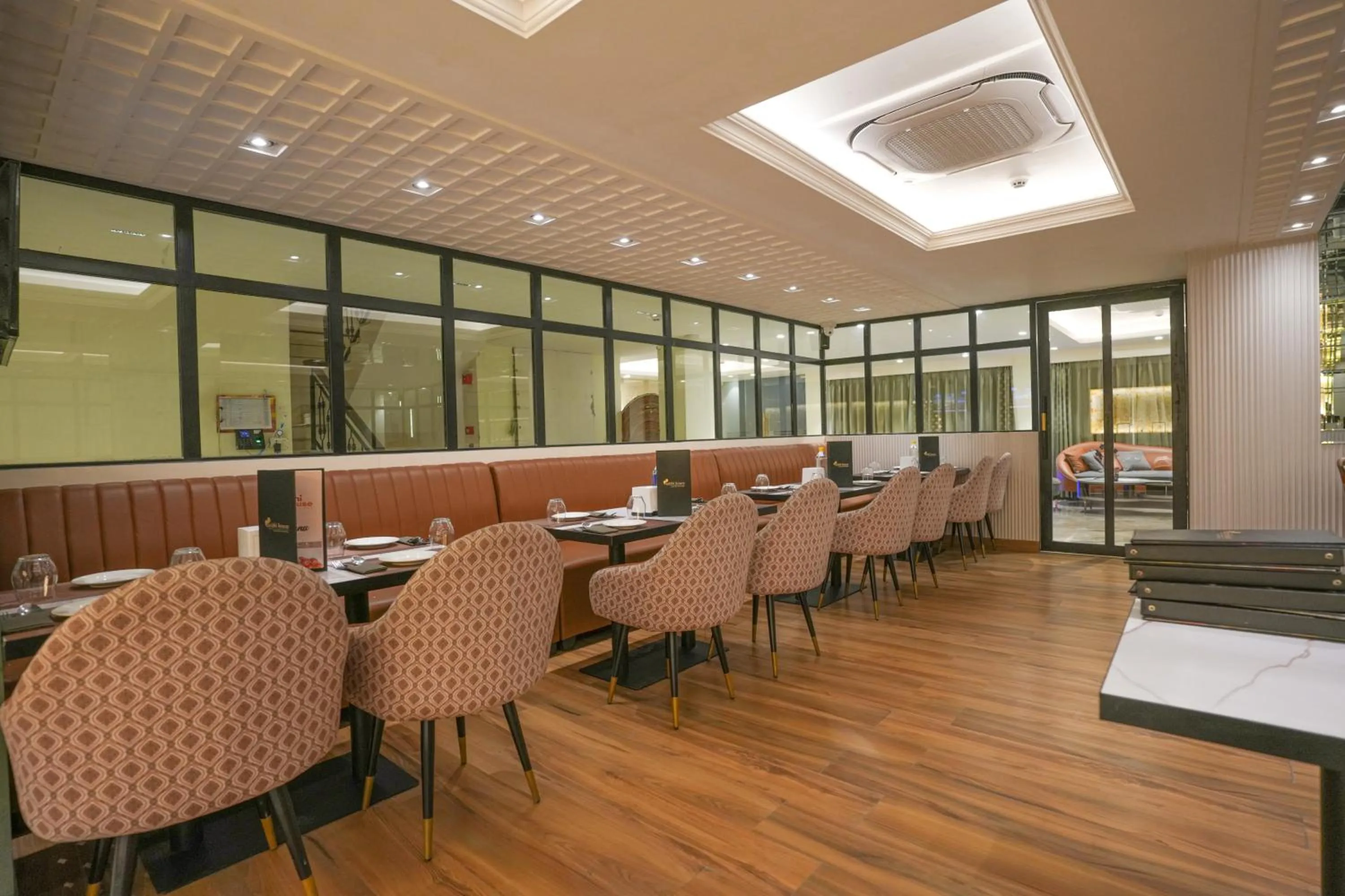 Restaurant/places to eat in Atithi House