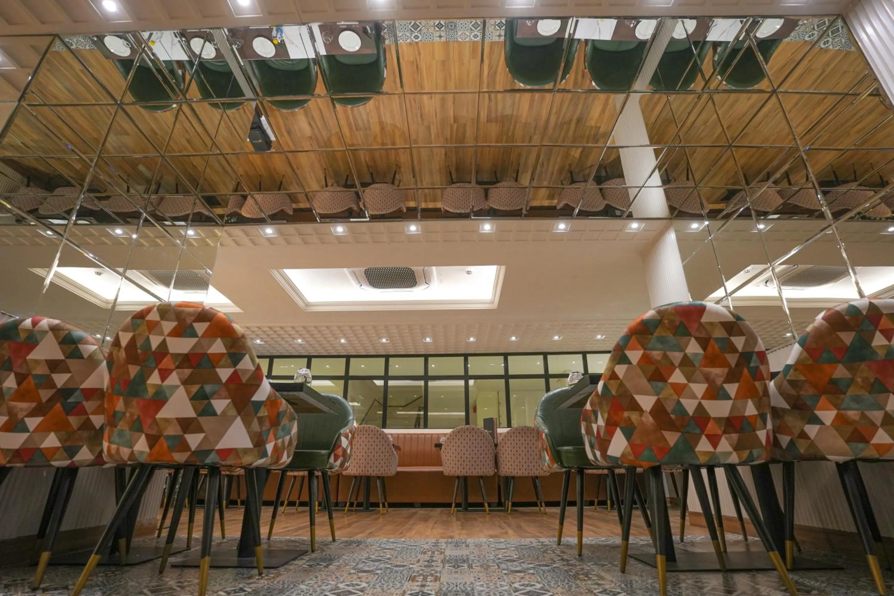 Restaurant/places to eat in Atithi House