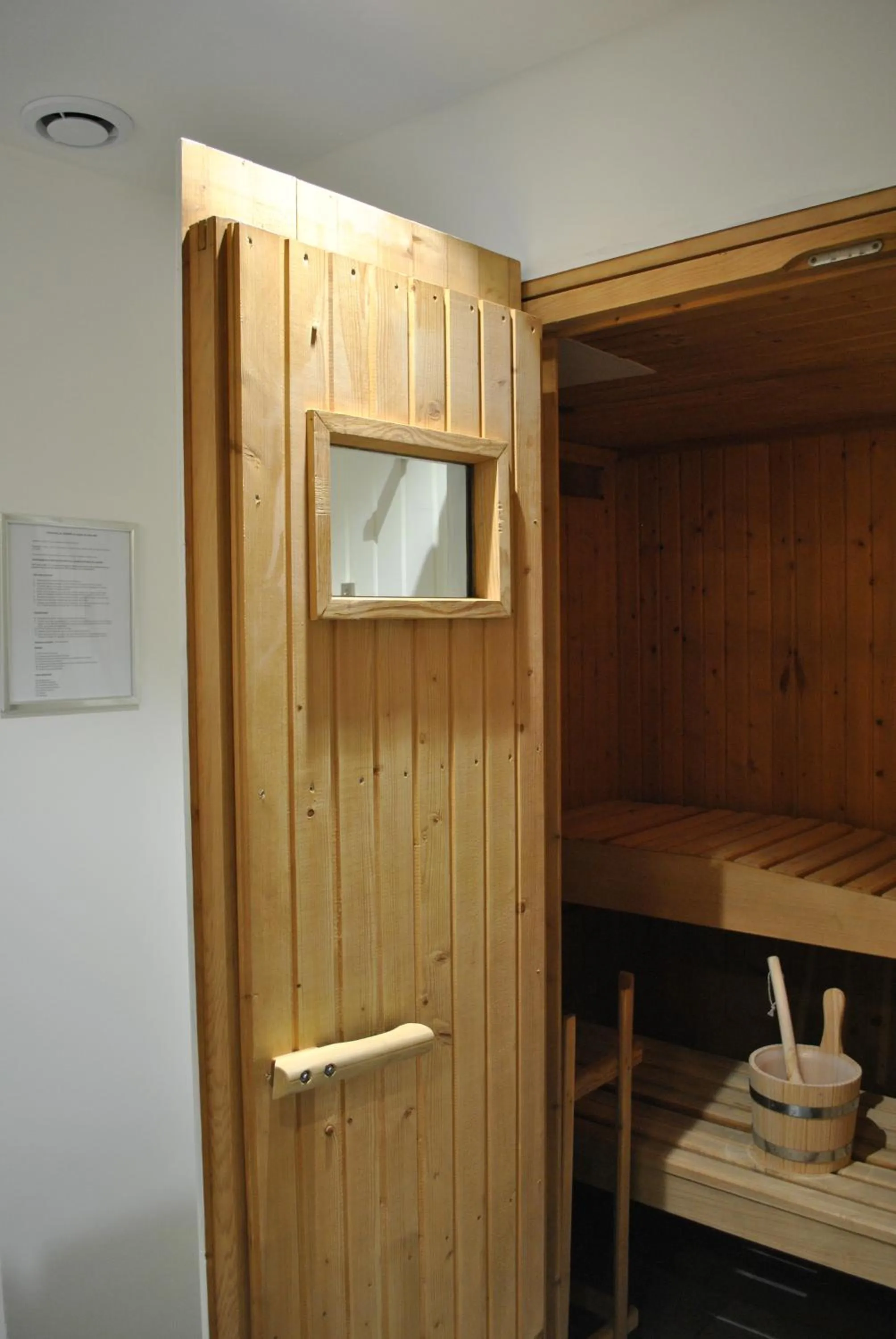 Sauna in Auvergnat'Home